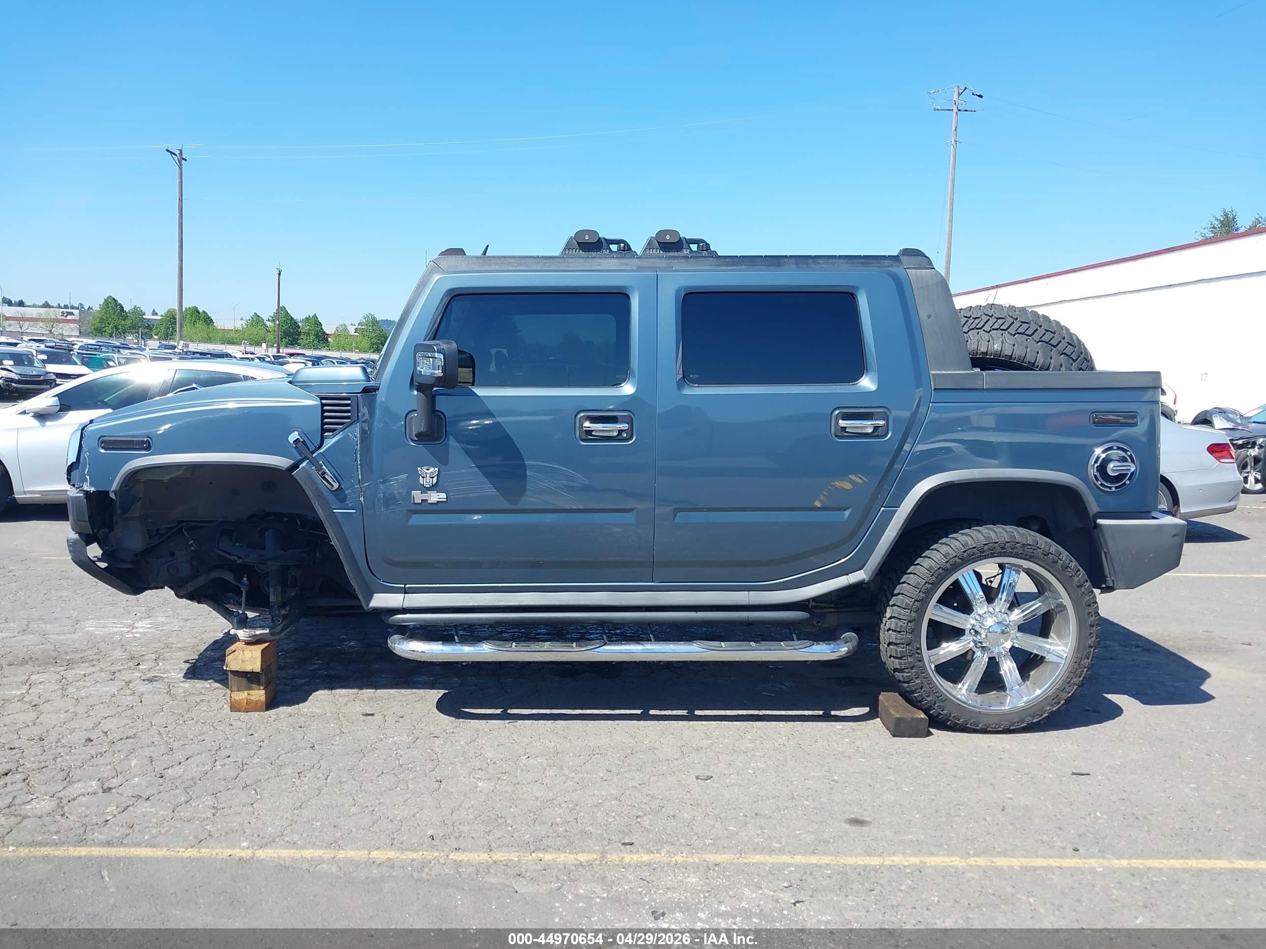 2006 Hummer H2 Sut   Серый vin: 5GRGN22U96H120075