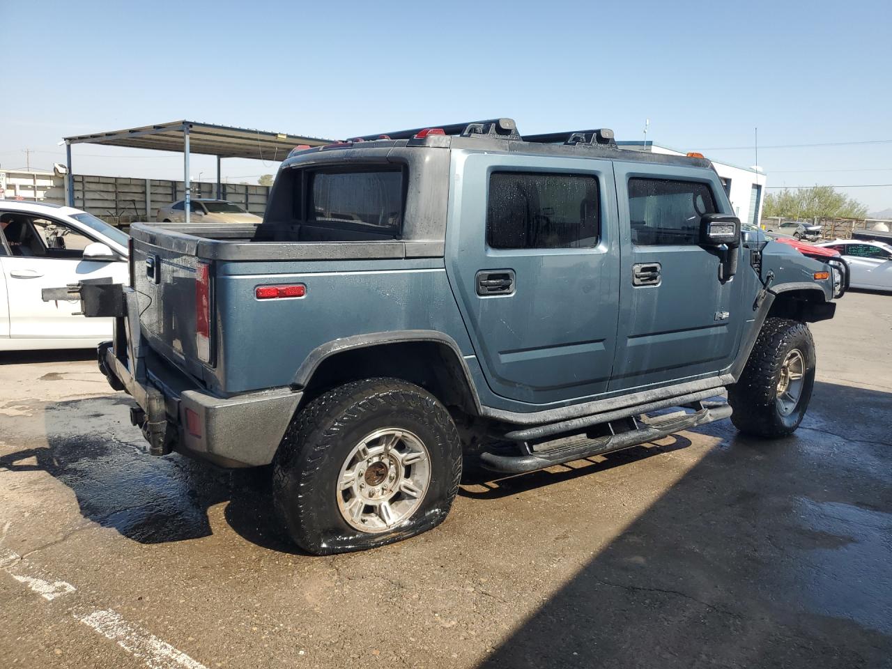 2006 Hummer H2 Sut Blue vin: 5GRGN22UX6H113510 Damage: Right Running Board, Broken, Replacement Required