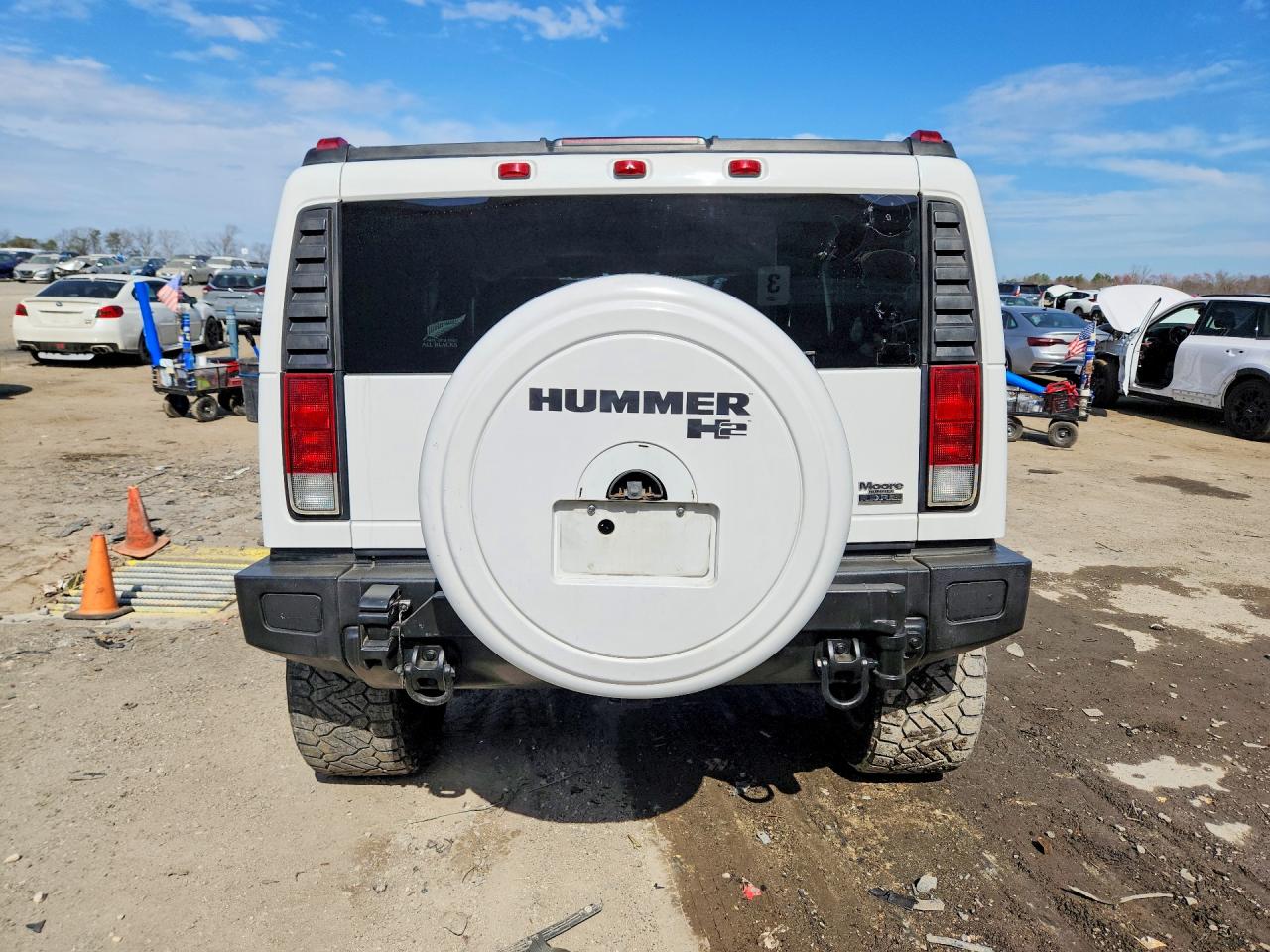 2009 Hummer H2 Белый vin: 5GRGN23289H103169
