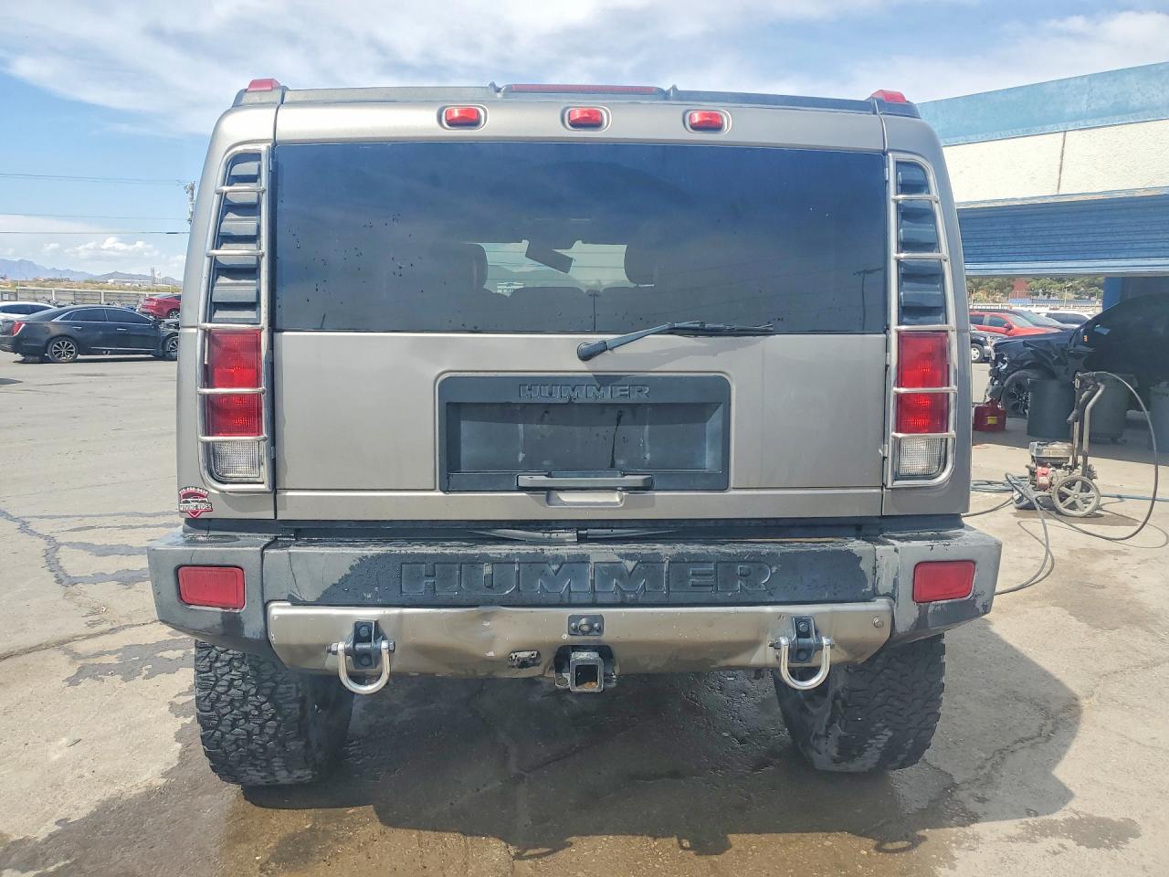 2008 Hummer H2 Gray vin: 5GRGN23808H108854