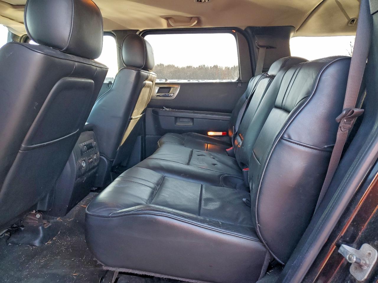 2008 Hummer H2 Black vin: 5GRGN23838H100330
