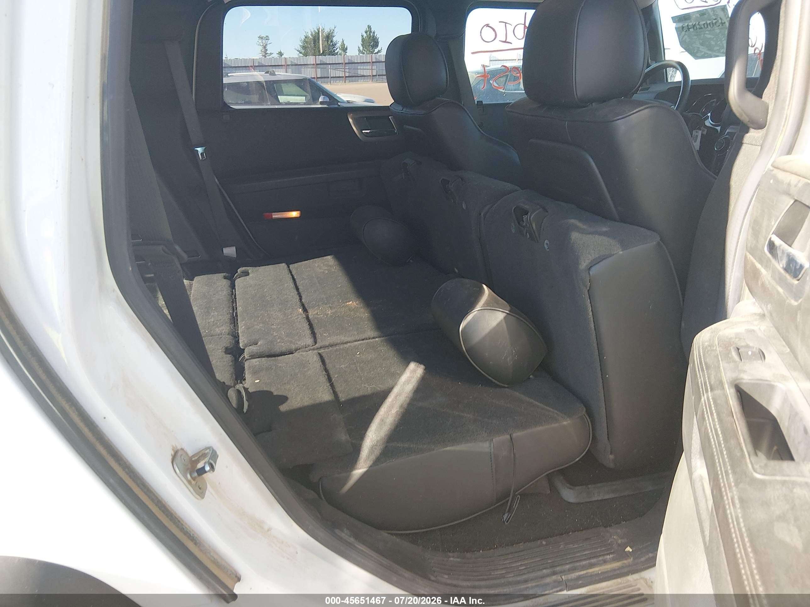 2008 Hummer H2 Suv   White vin: 5GRGN23848H104449