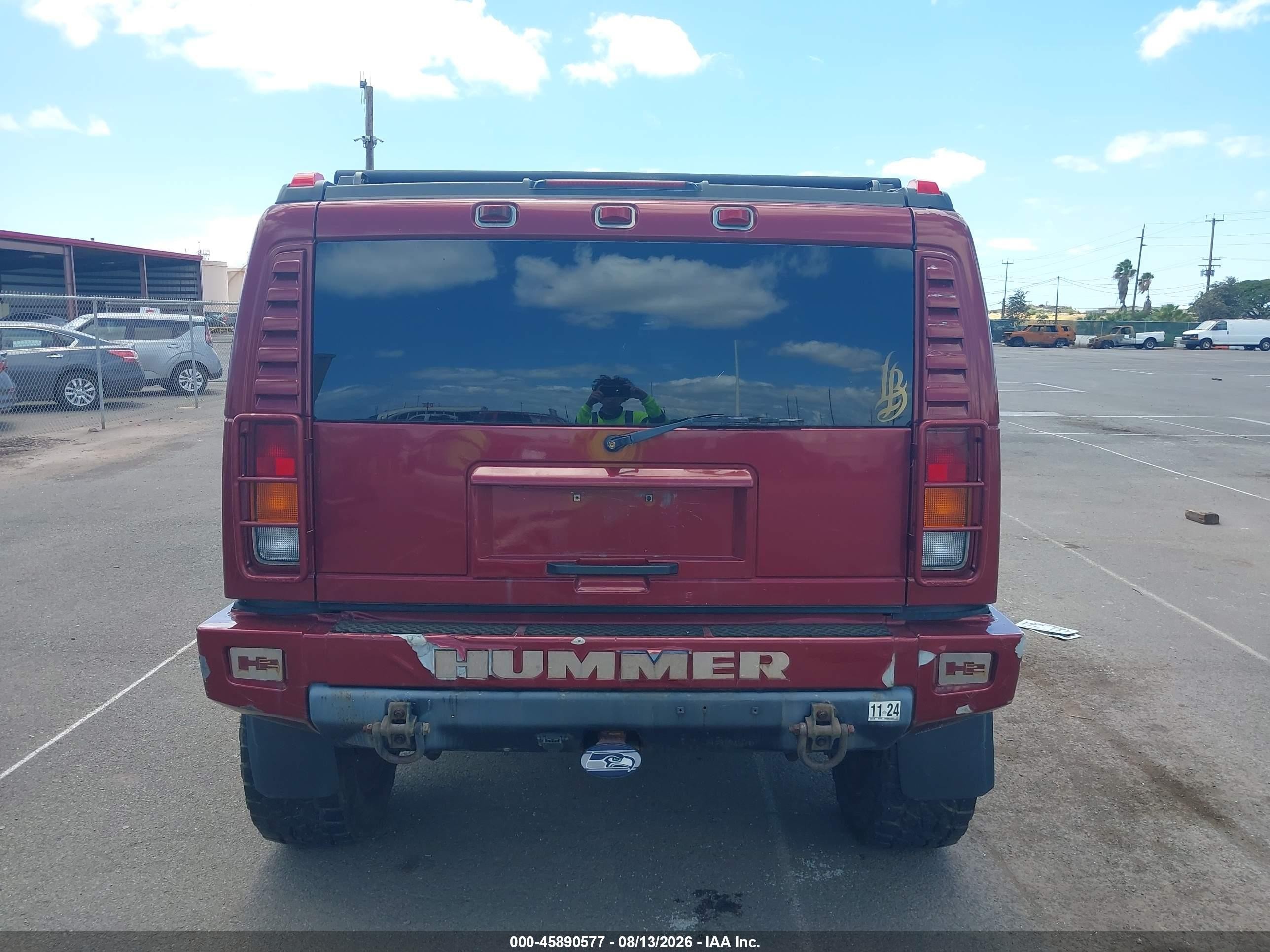 2003 Hummer H2   Maroon vin: 5GRGN23U03H111825