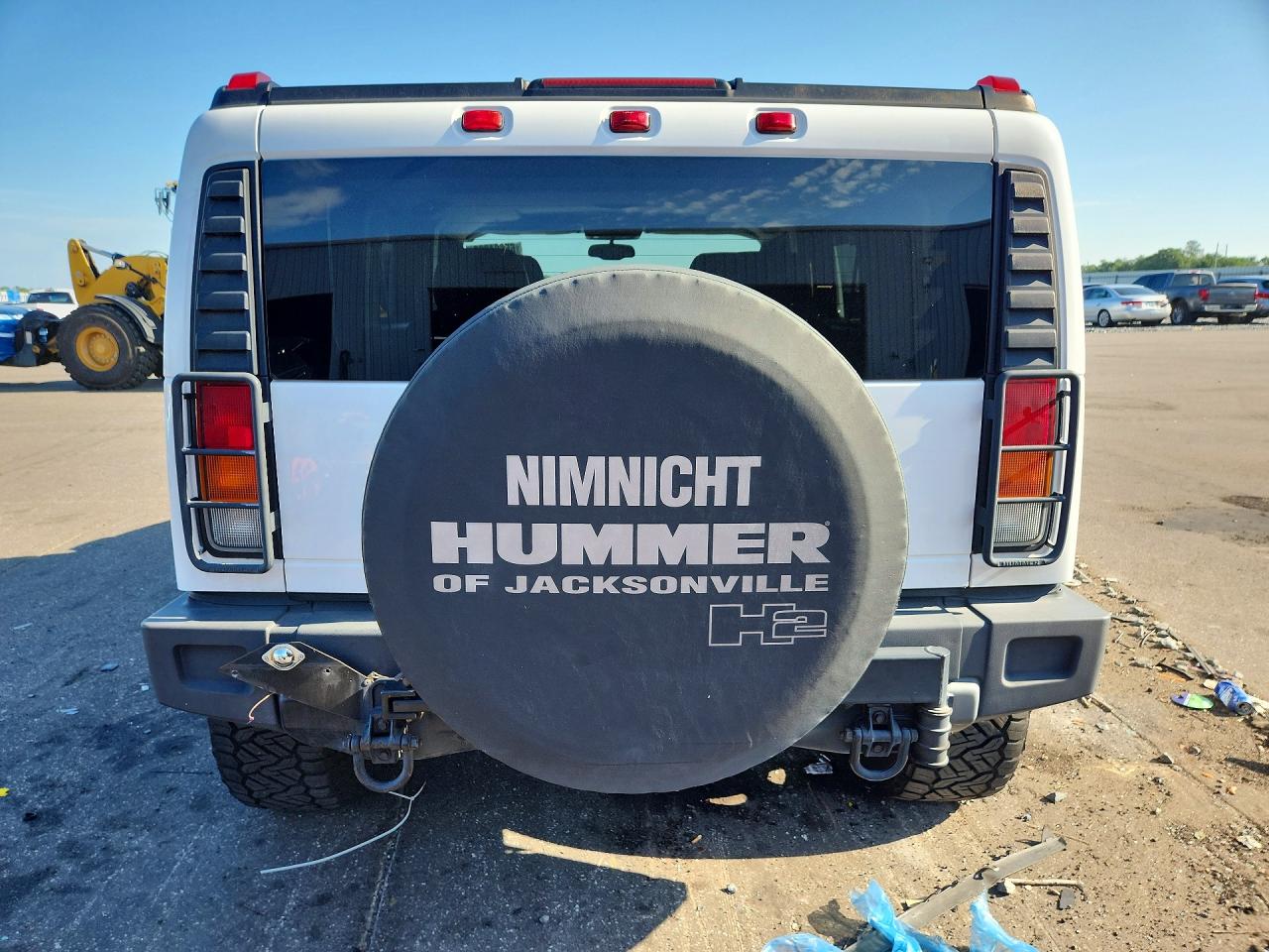 2003 Hummer H2 White vin: 5GRGN23U03H128768