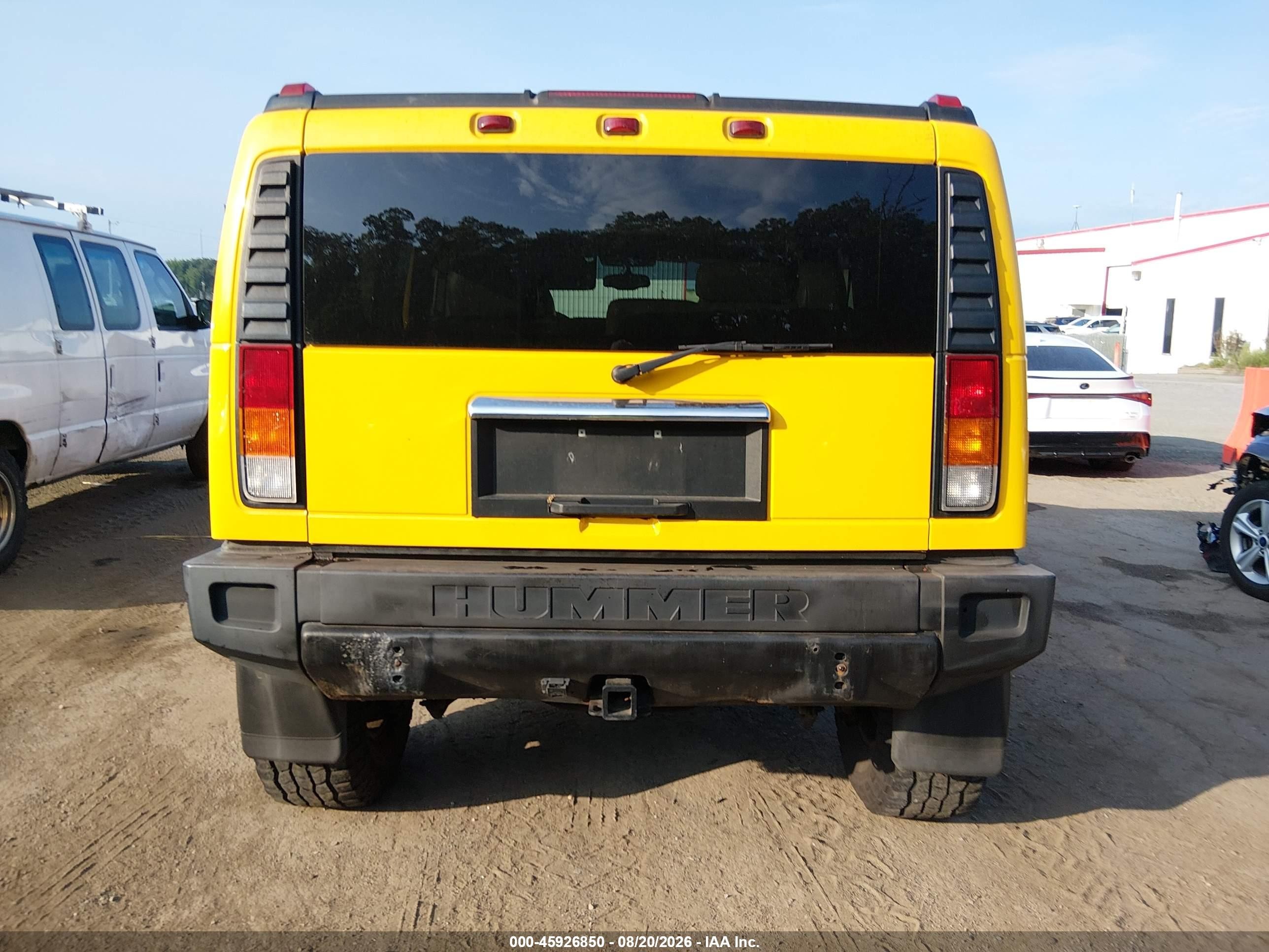 2003 Hummer H2   Yellow vin: 5GRGN23U03H140662