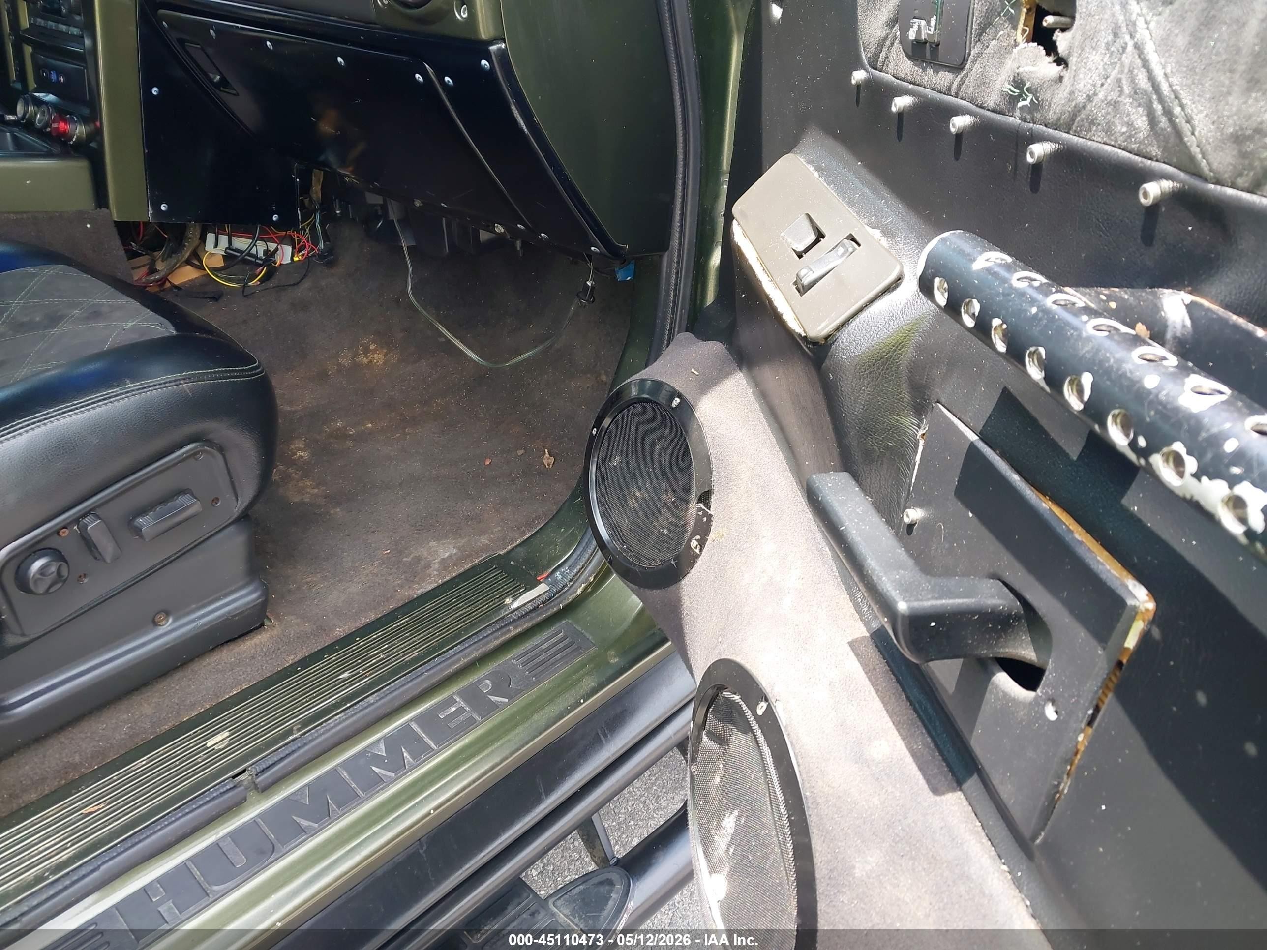 2004 Hummer H2   Green vin: 5GRGN23U04H105718