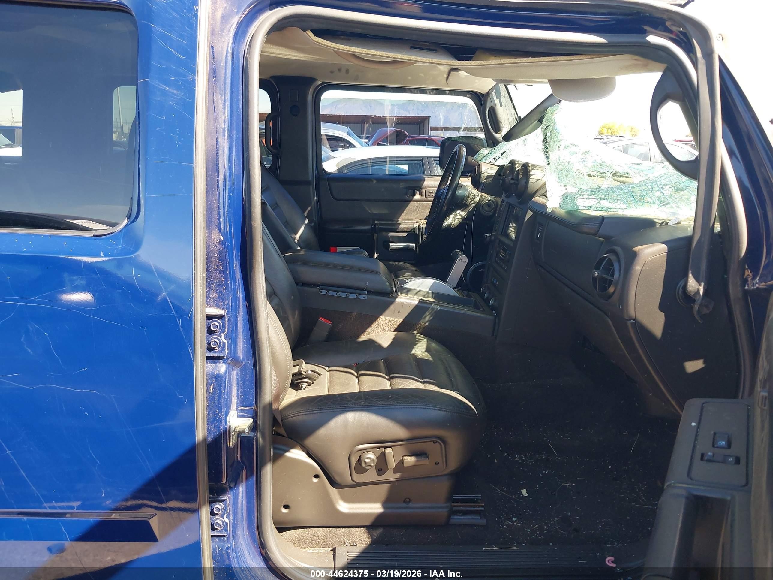 2007 Hummer H2 Suv   Blue vin: 5GRGN23U07H101821