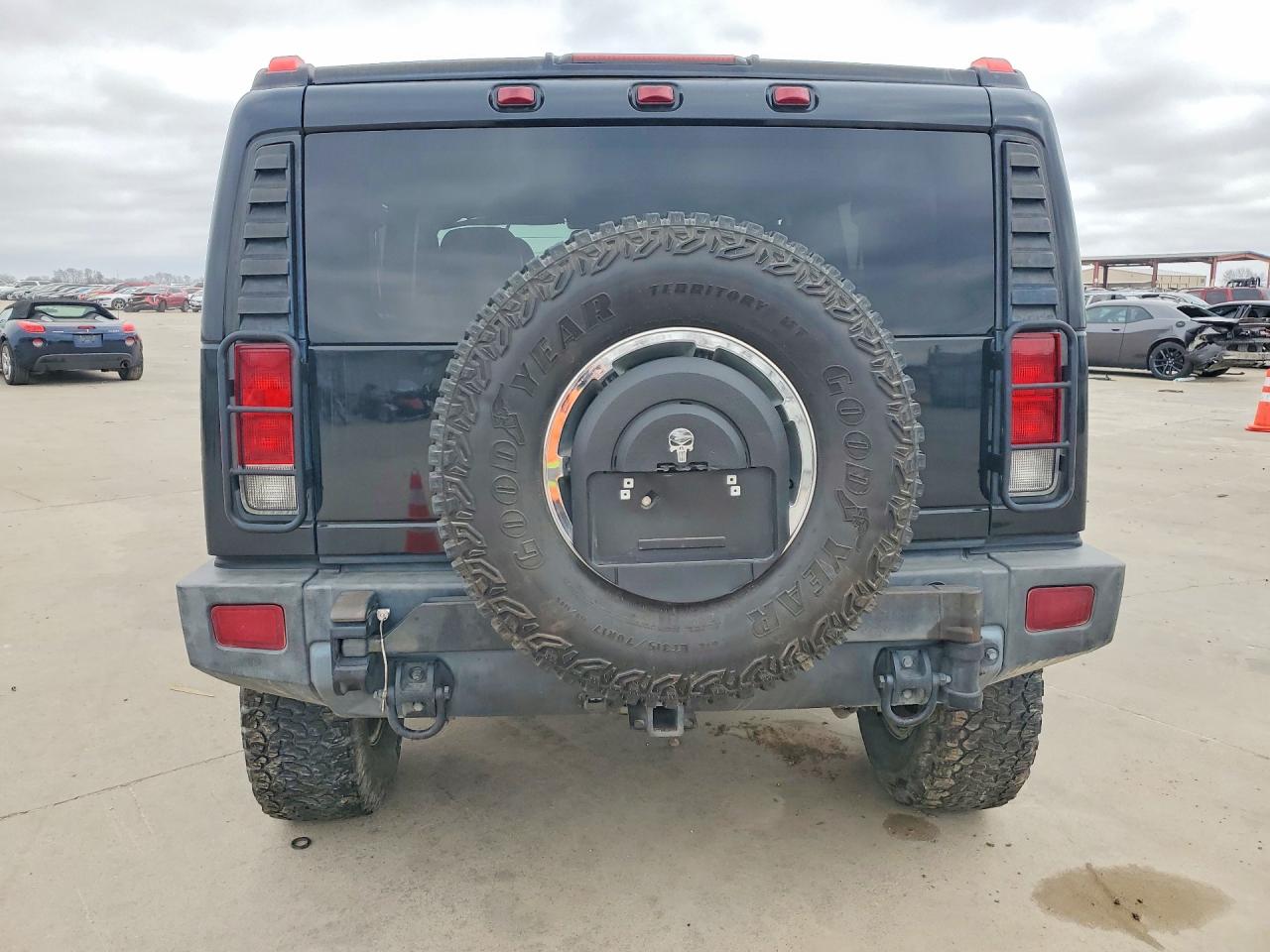 2007 Hummer H2 Black vin: 5GRGN23U07H109840