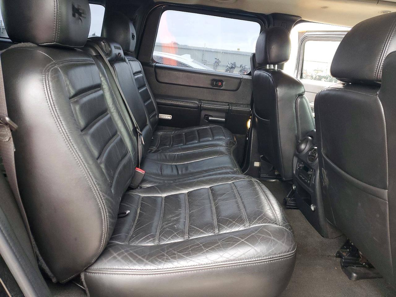 2007 Hummer H2 Black vin: 5GRGN23U07H109840