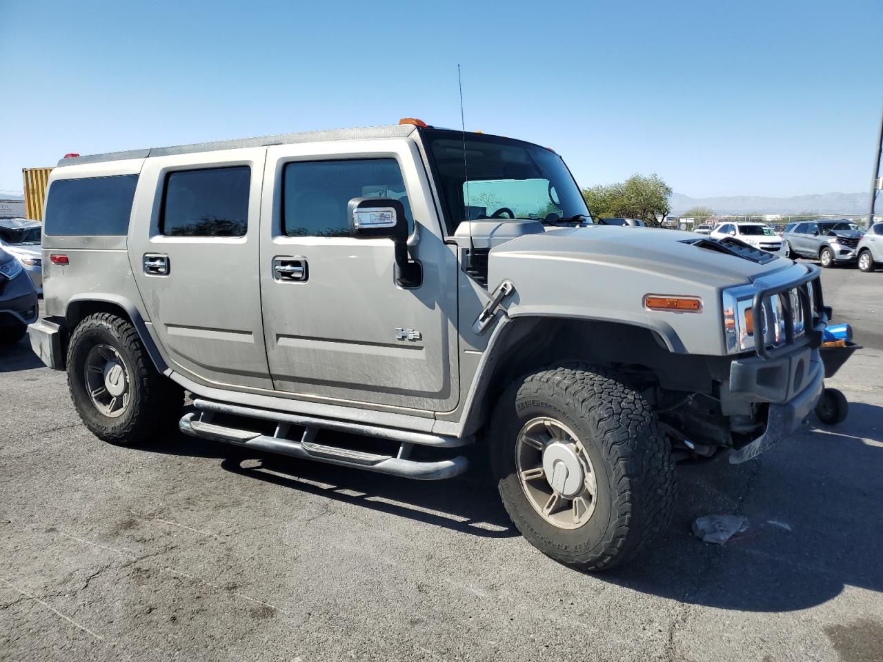 2007 Hummer H2 Tan vin: 5GRGN23U07H111393