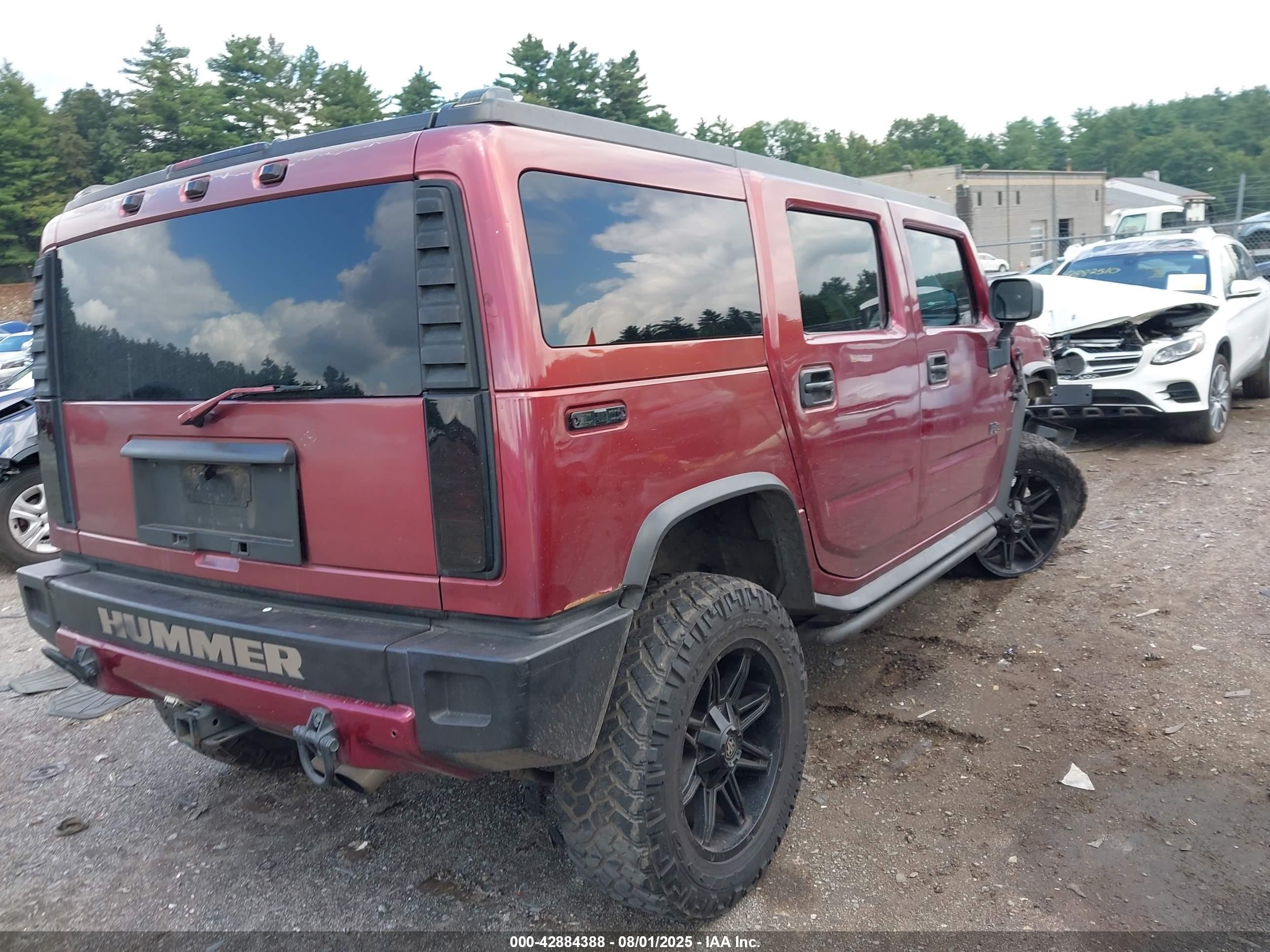 2005 Hummer H2 Suv   Красный vin: 5GRGN23U35H116858