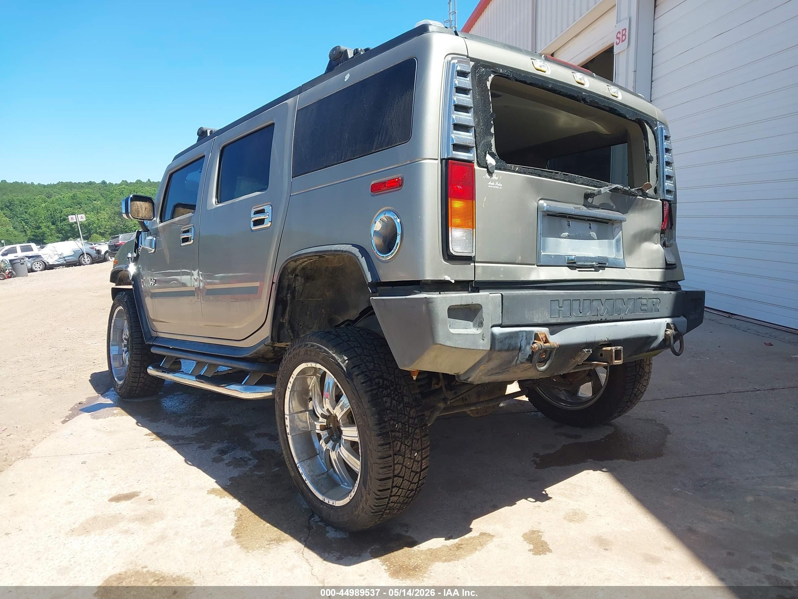 2003 Hummer H2   Beige vin: 5GRGN23U43H105591
