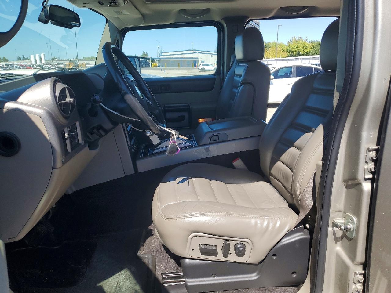 2004 Hummer H2 Желто-коричневый vin: 5GRGN23U44H100960