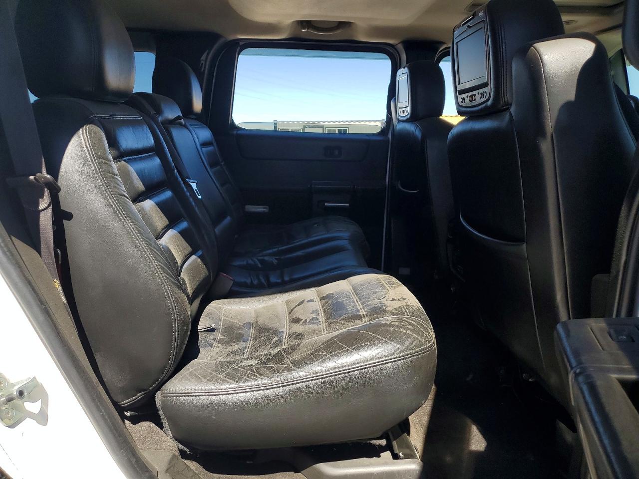 2006 Hummer H2 Белый vin: 5GRGN23U46H107619