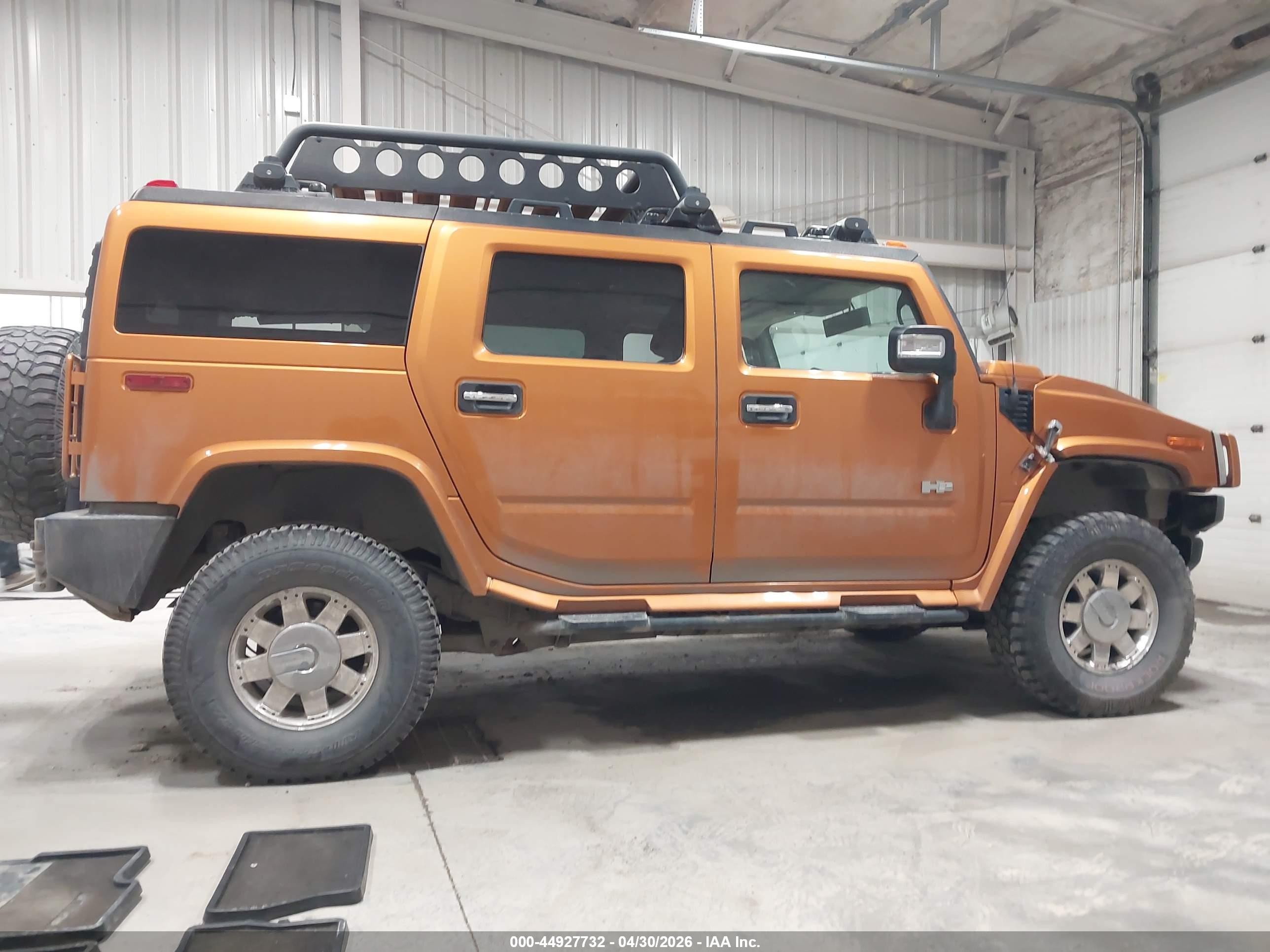 2006 Hummer H2 Suv   Orange vin: 5GRGN23U46H115378