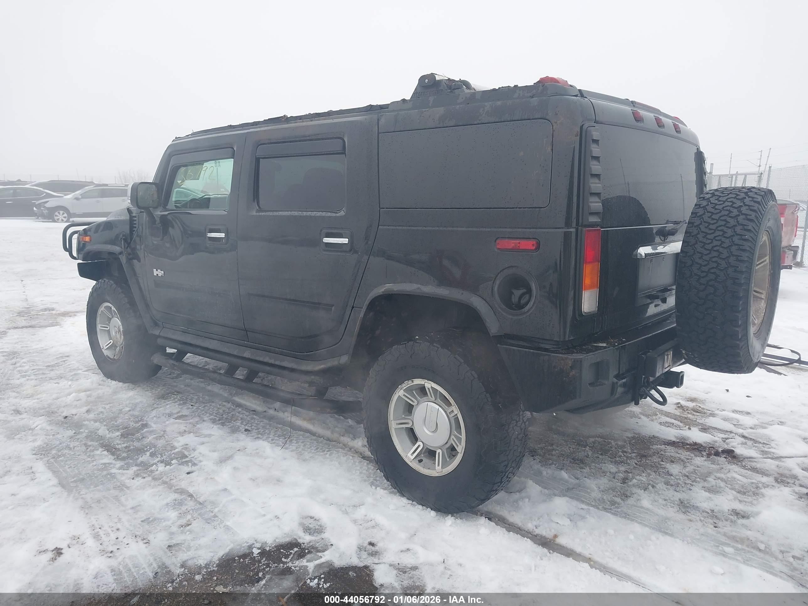 2004 Hummer H2   Черный vin: 5GRGN23U54H101955