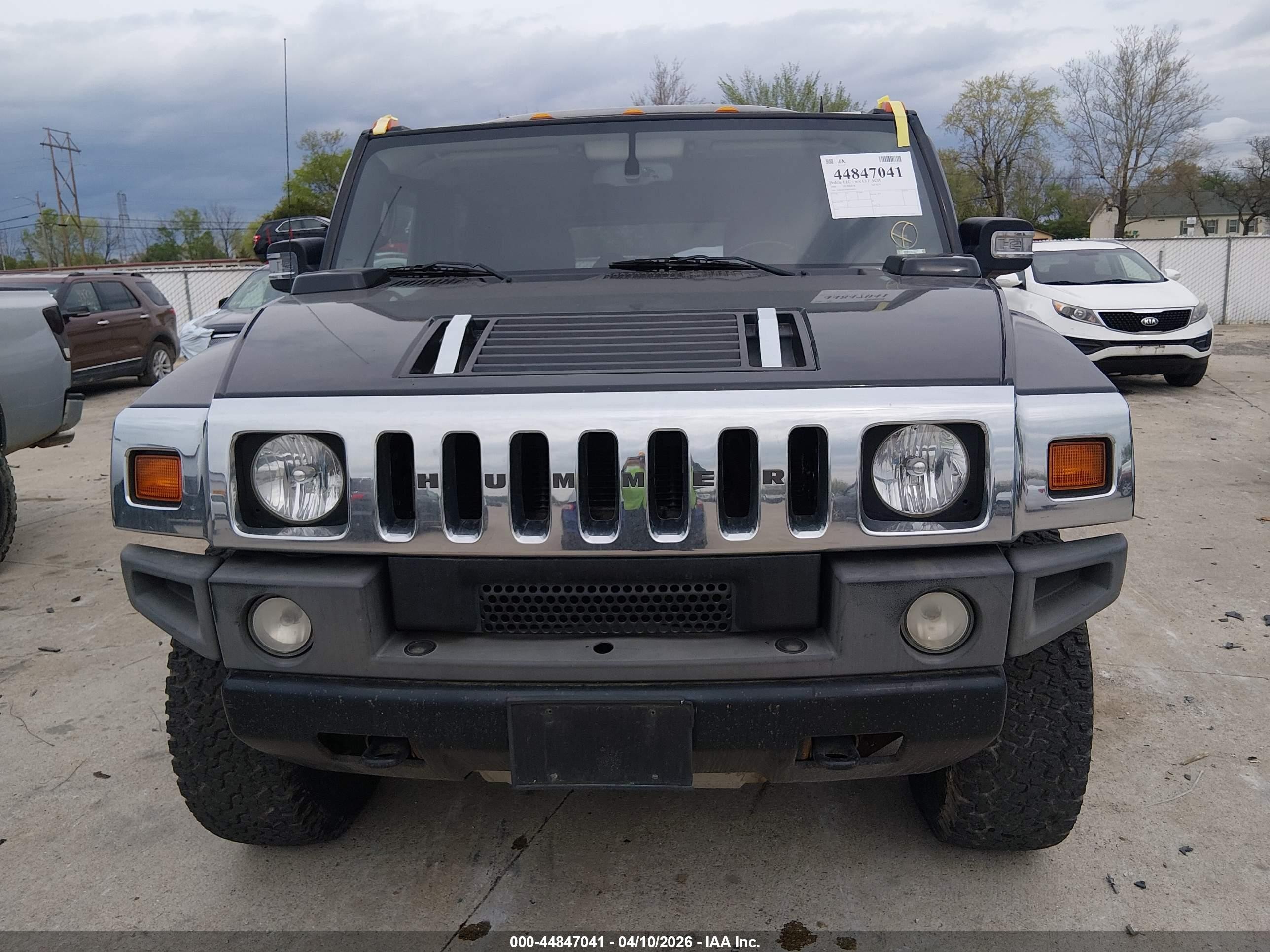 2006 Hummer H2 Suv   Black vin: 5GRGN23U66H100347