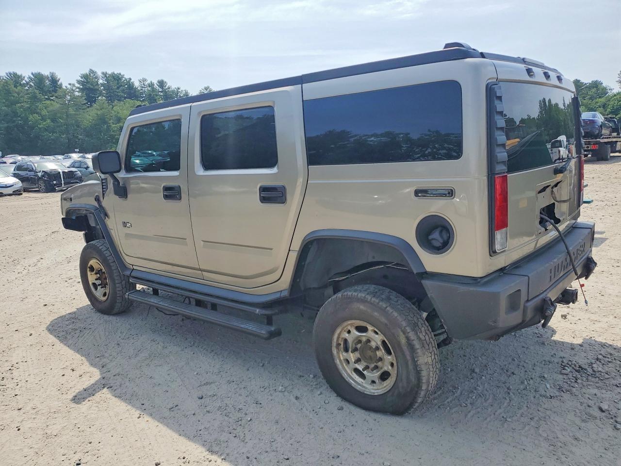 2003 Hummer H2 Tan vin: 5GRGN23U73H139055
