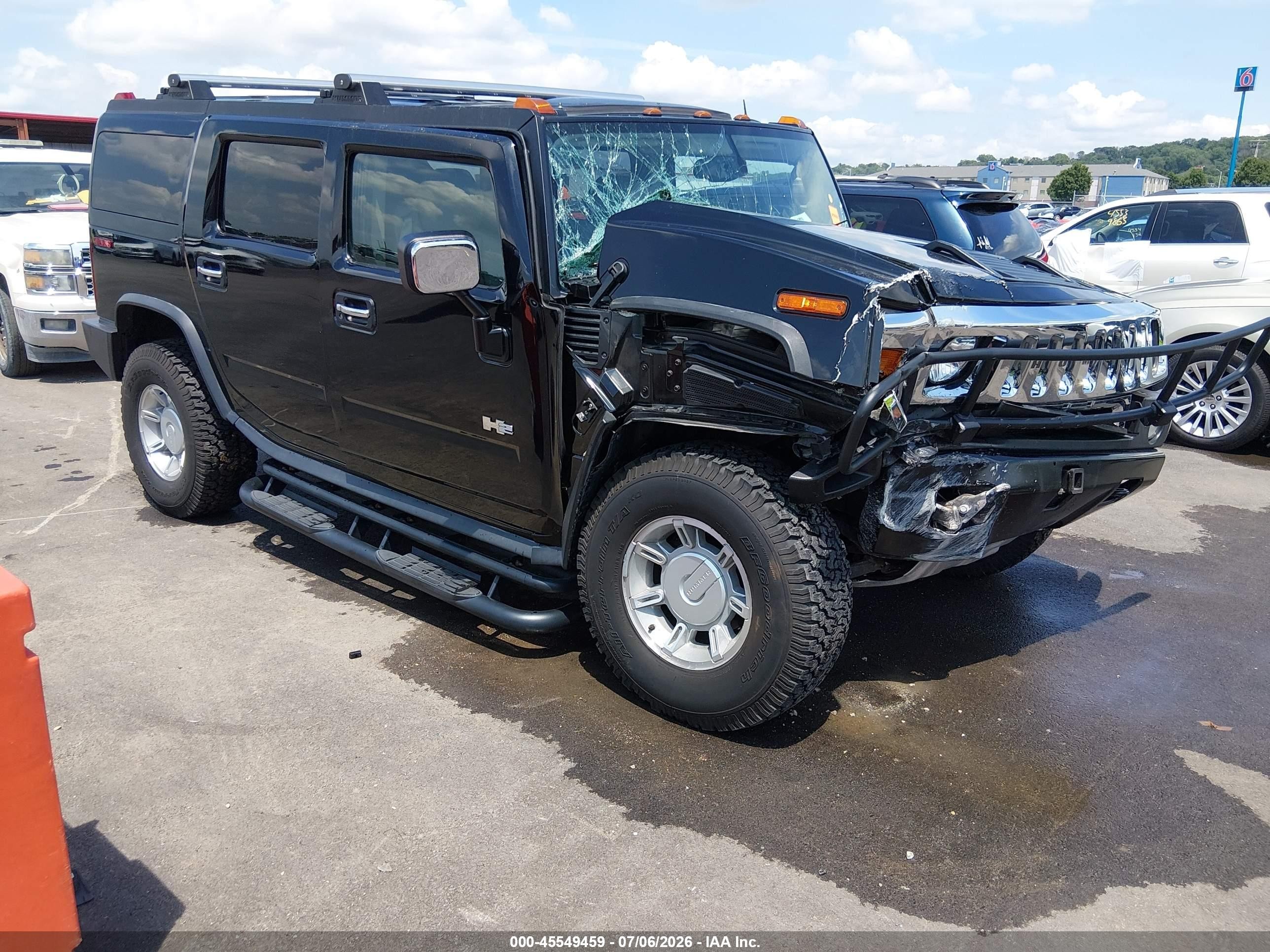 2003 Hummer H2   Black vin: 5GRGN23U83H136021