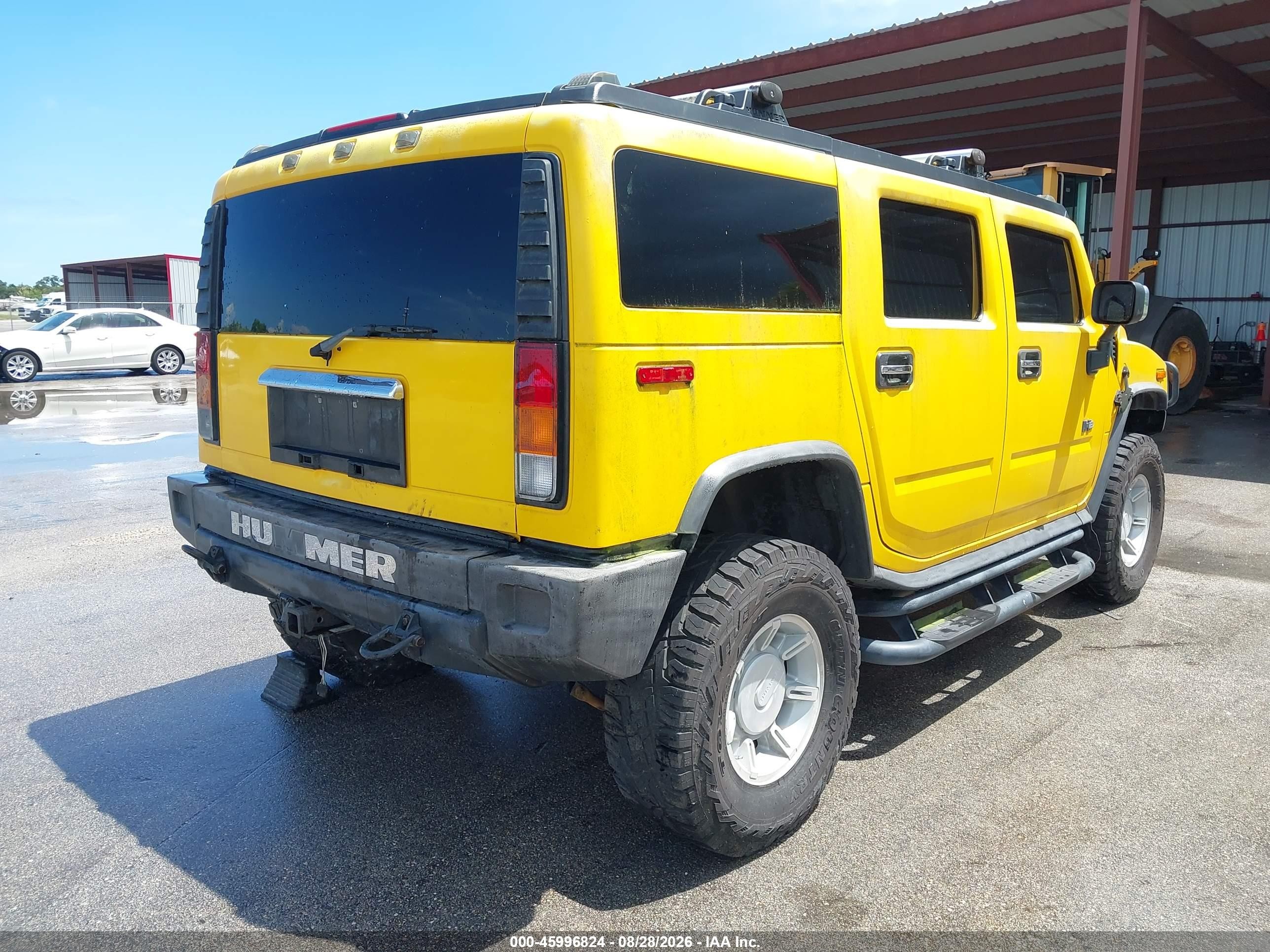 2003 Hummer H2   Yellow vin: 5GRGN23U83H143809