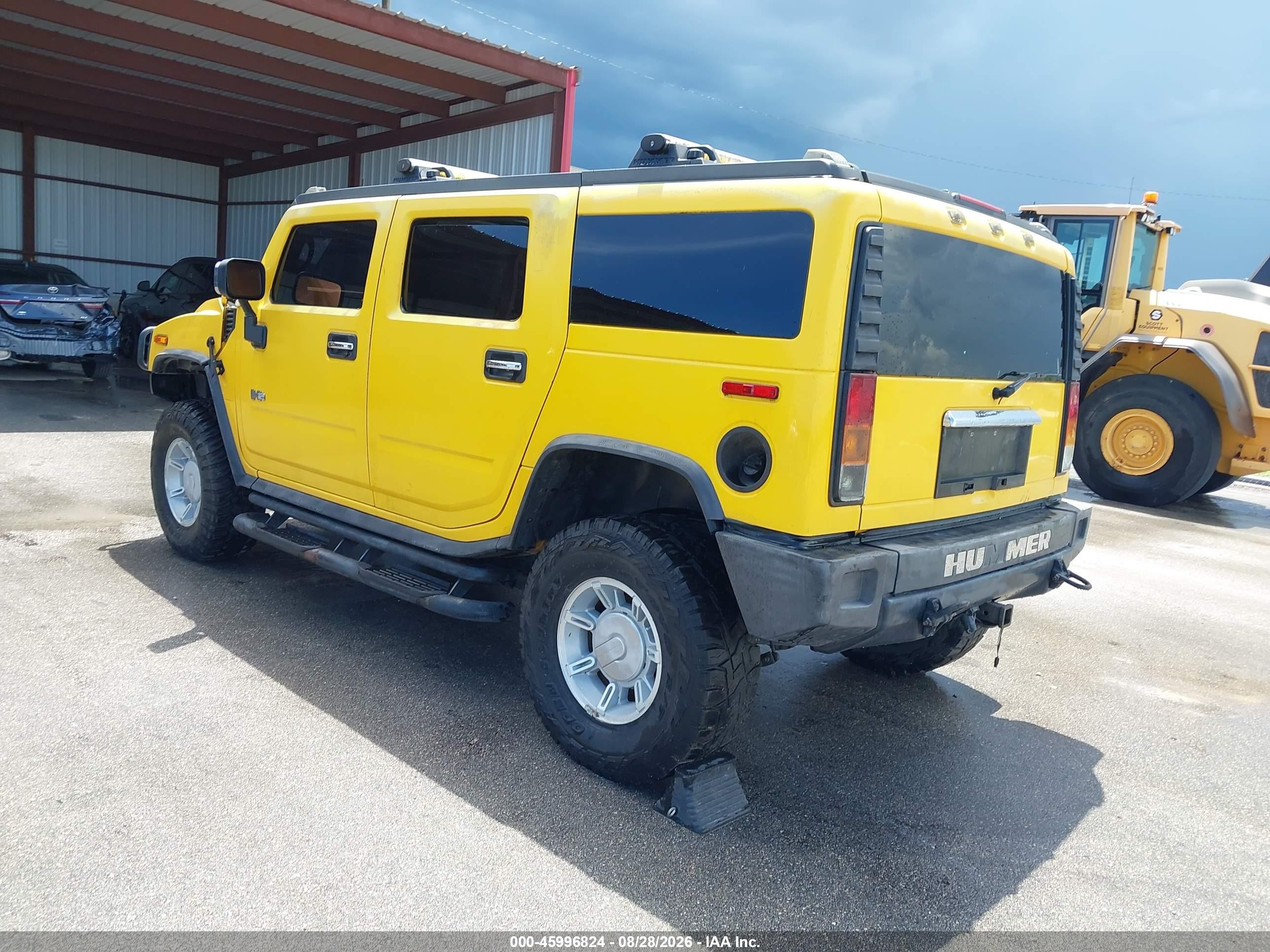 2003 Hummer H2   Yellow vin: 5GRGN23U83H143809