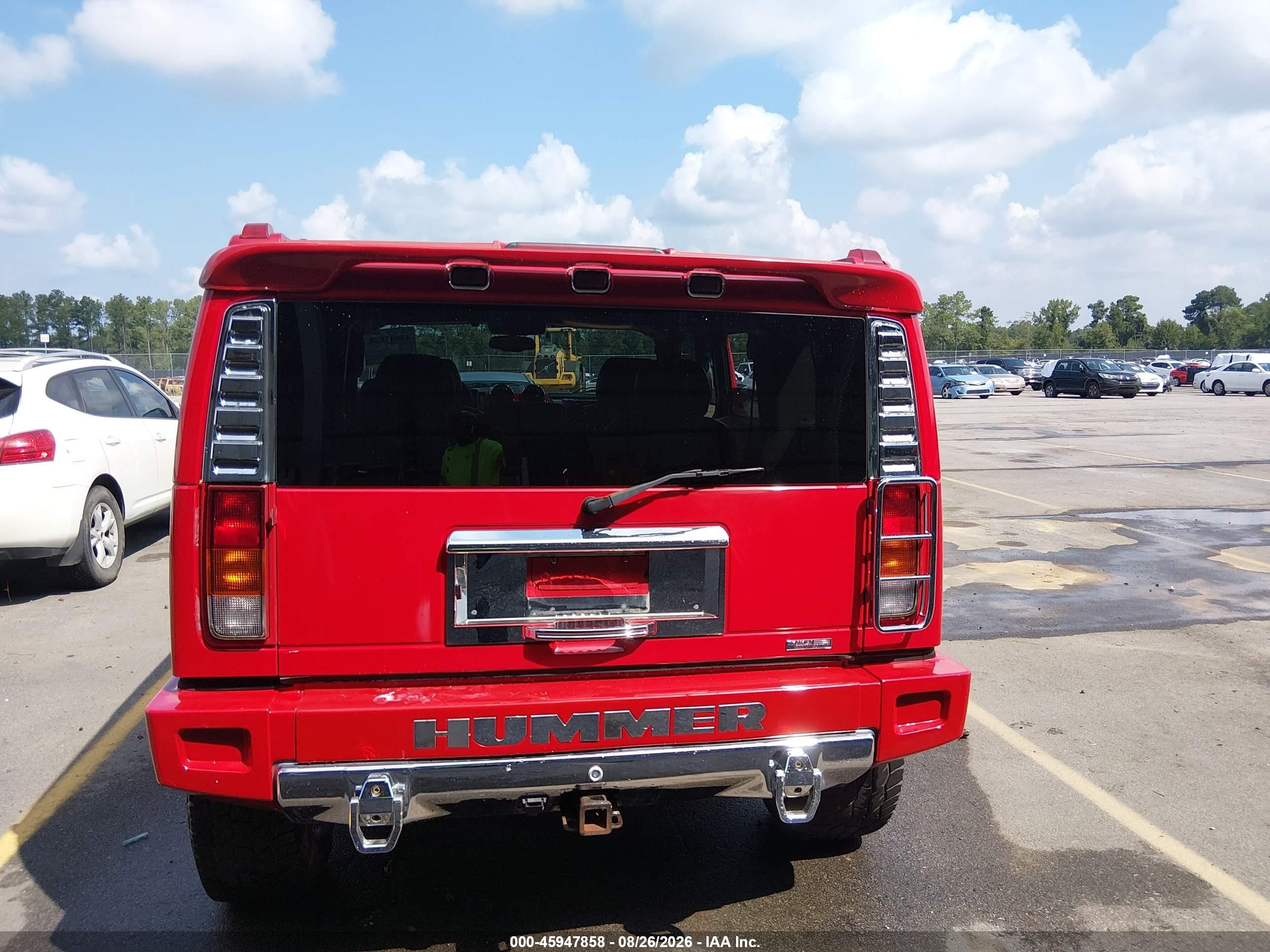 2004 Hummer H2   Красный vin: 5GRGN23U84H116109