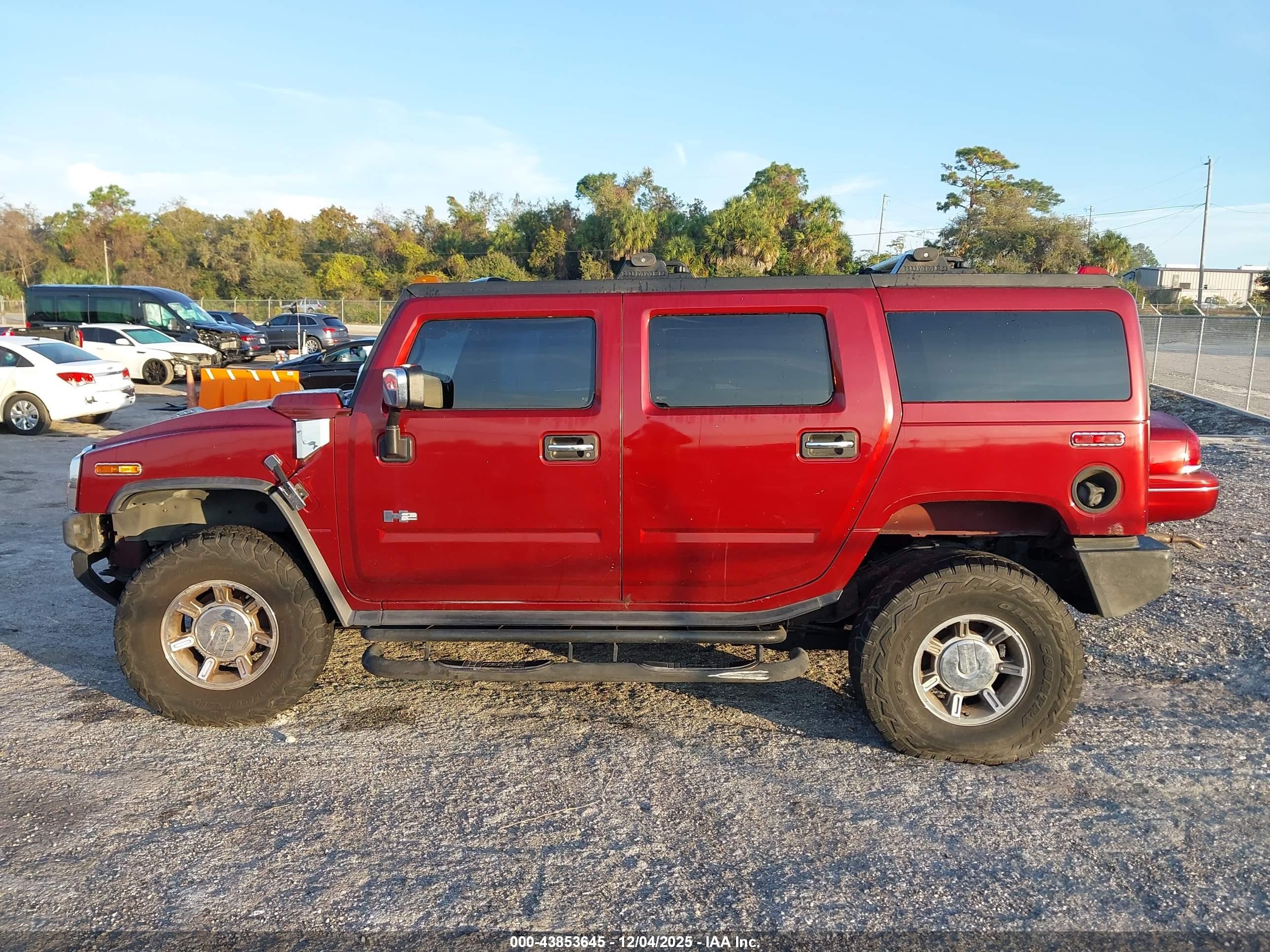 2005 Hummer H2 Suv   Burgundy vin: 5GRGN23U85H128424