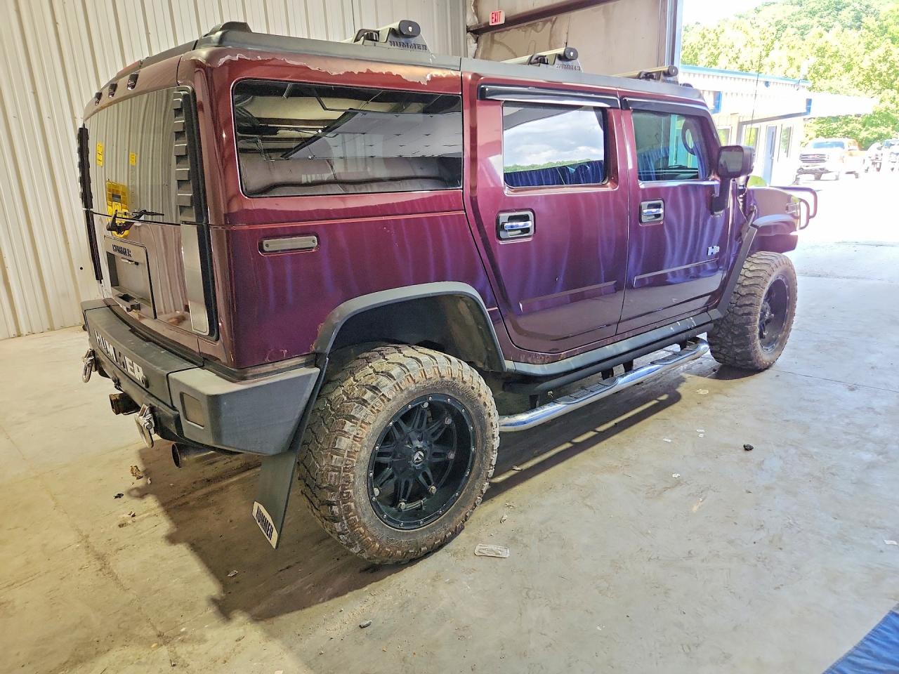 2007 Hummer H2 Burgundy vin: 5GRGN23U87H105910