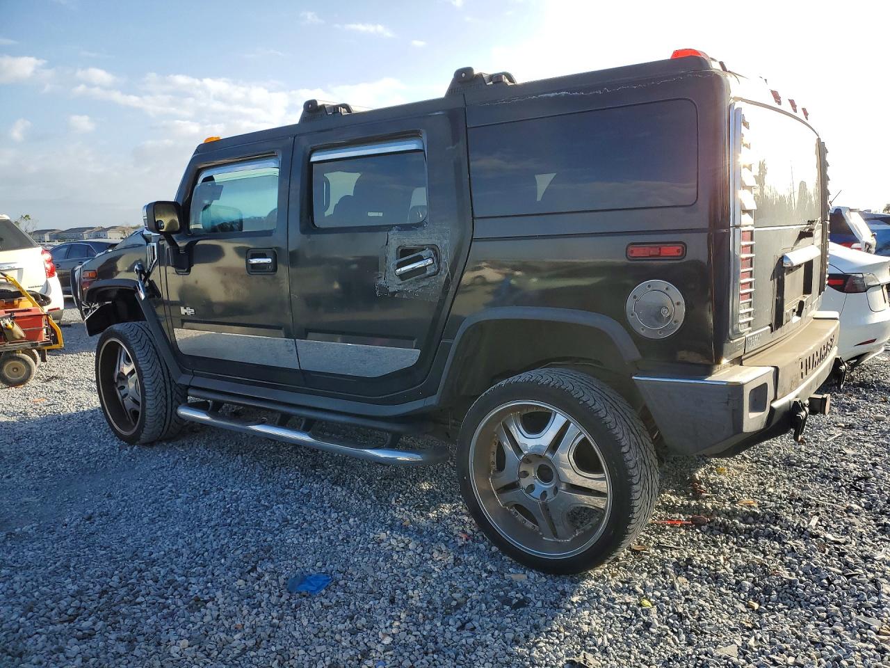 2005 Hummer H2 Черный vin: 5GRGN23U95H102074