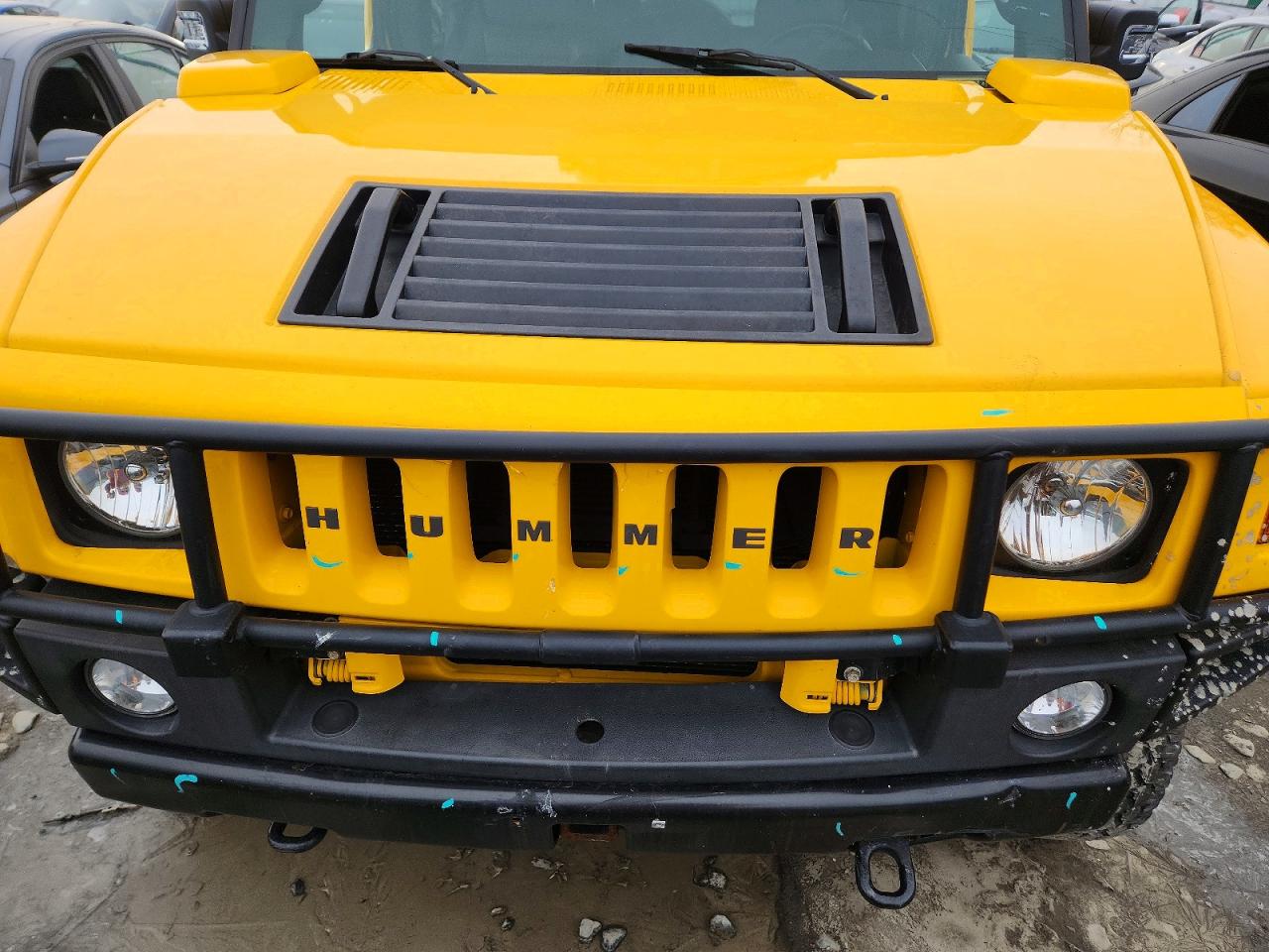2006 Hummer H2 Yellow vin: 5GRGN23U96H103369