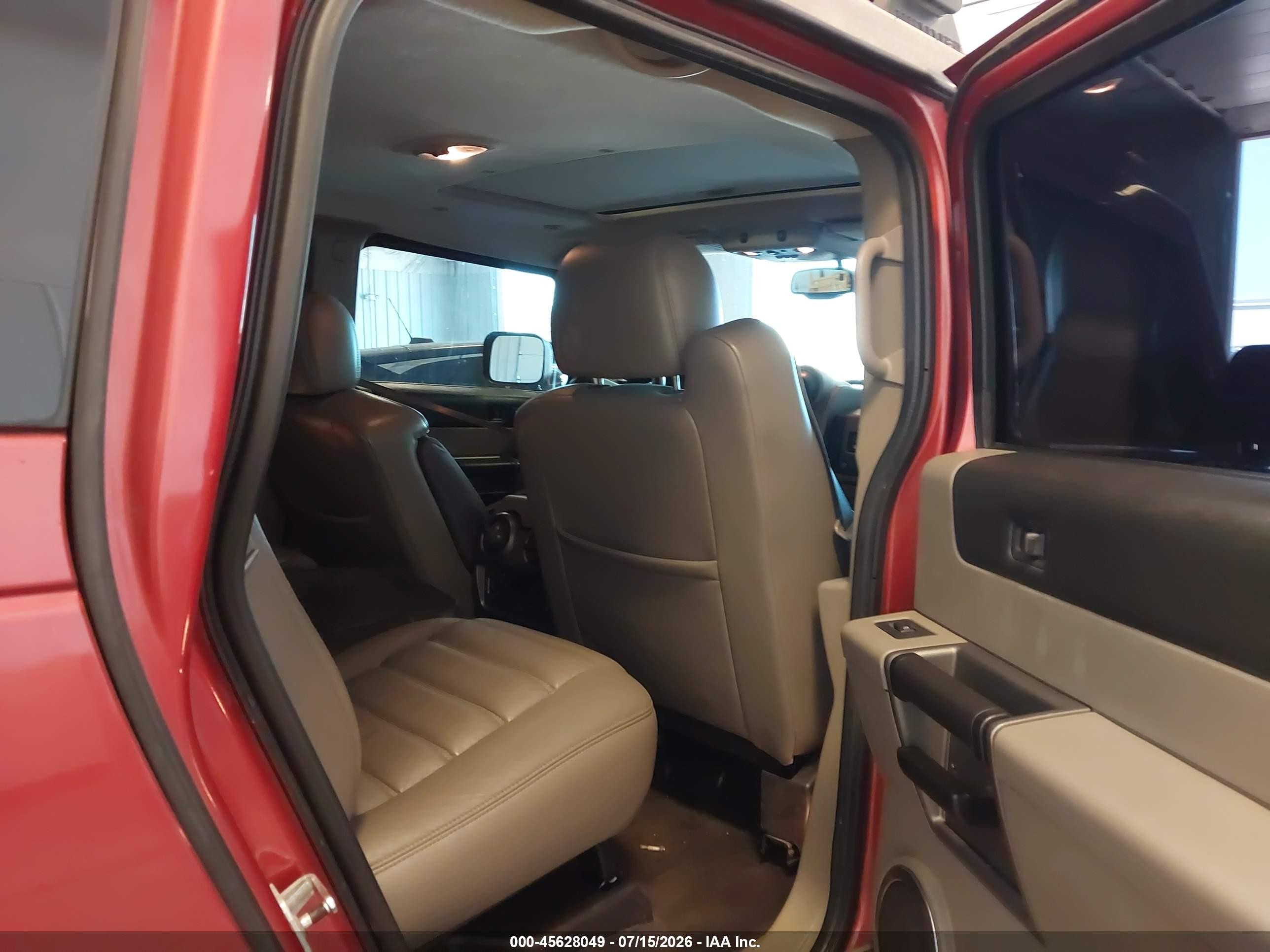 2003 Hummer H2   Orange vin: 5GRGN23UX3H147733