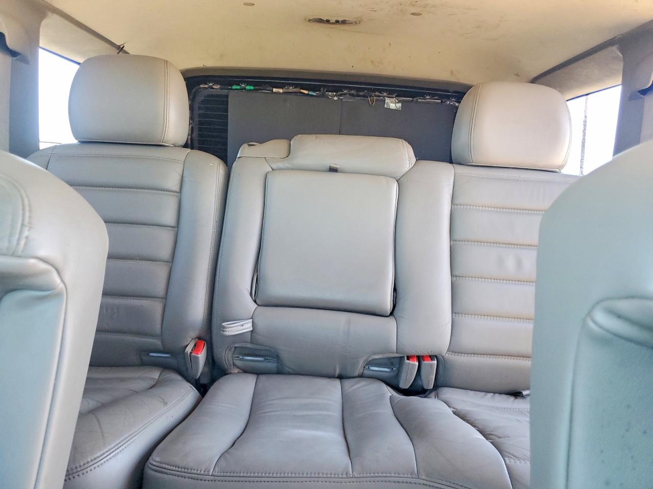2004 Hummer H2 Black vin: 5GRGN23UX4H103393