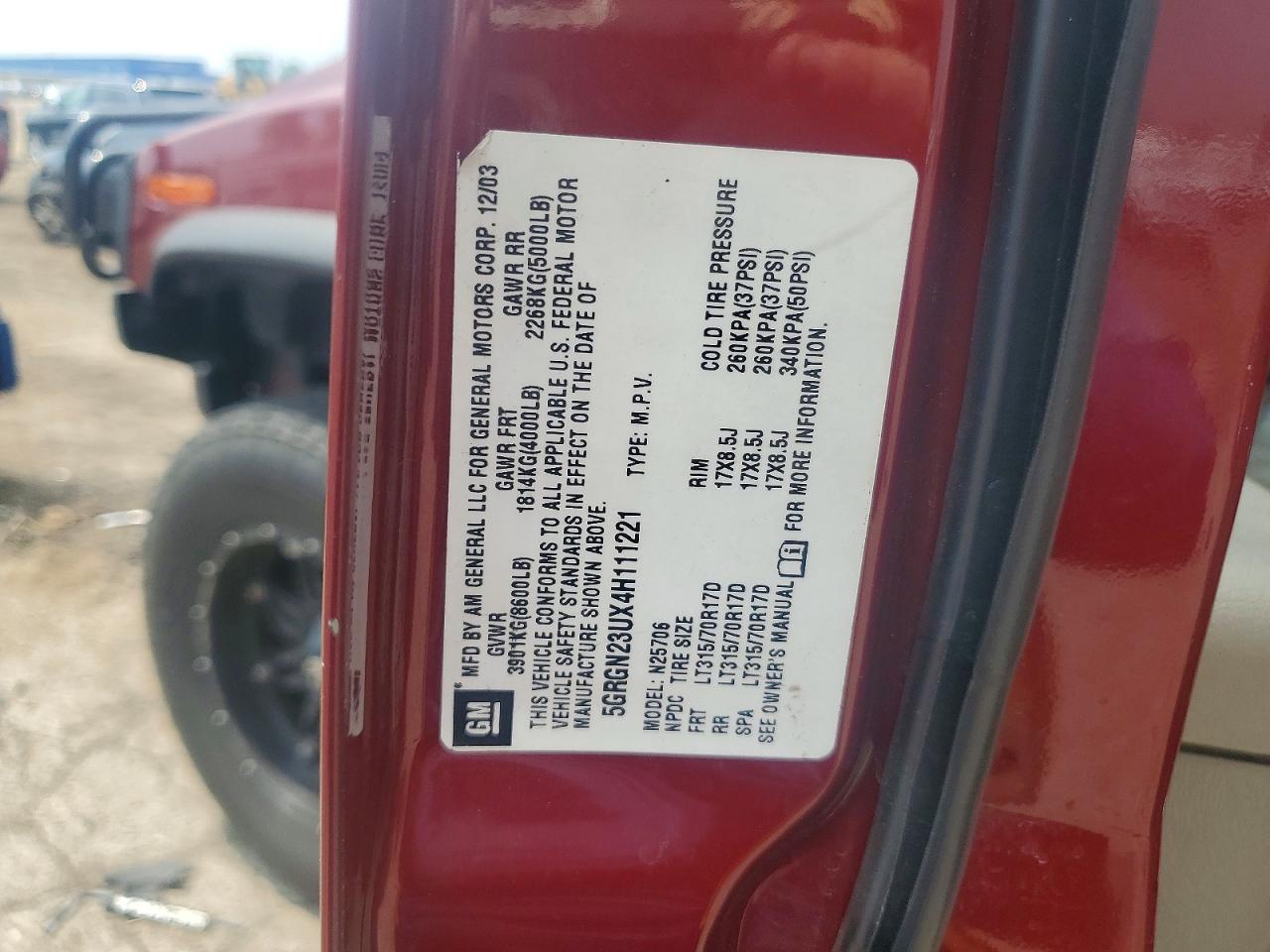2004 Hummer H2 Red vin: 5GRGN23UX4H111221