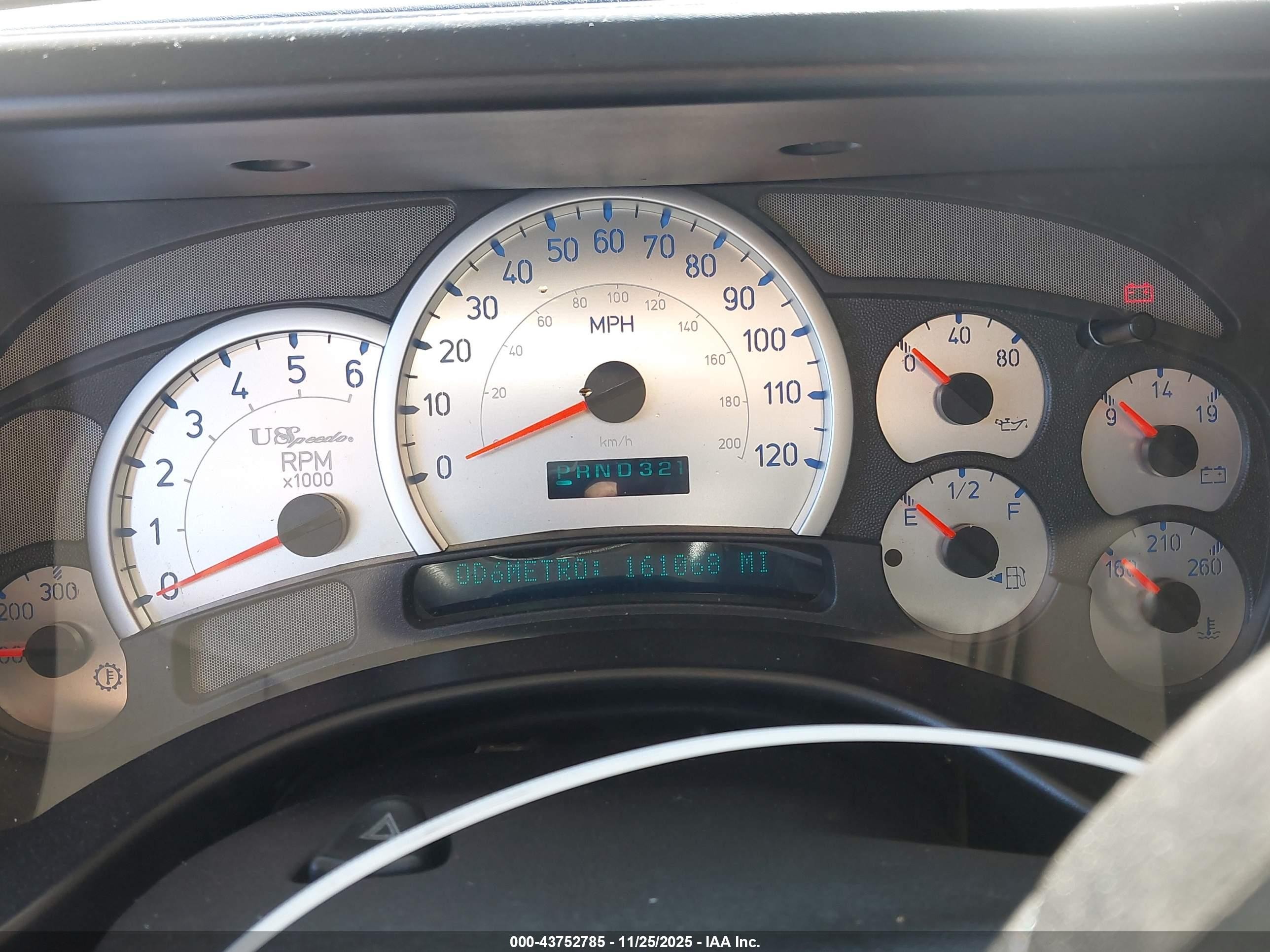 2005 Hummer H2 Suv   Gold vin: 5GRGN23UX5H112449