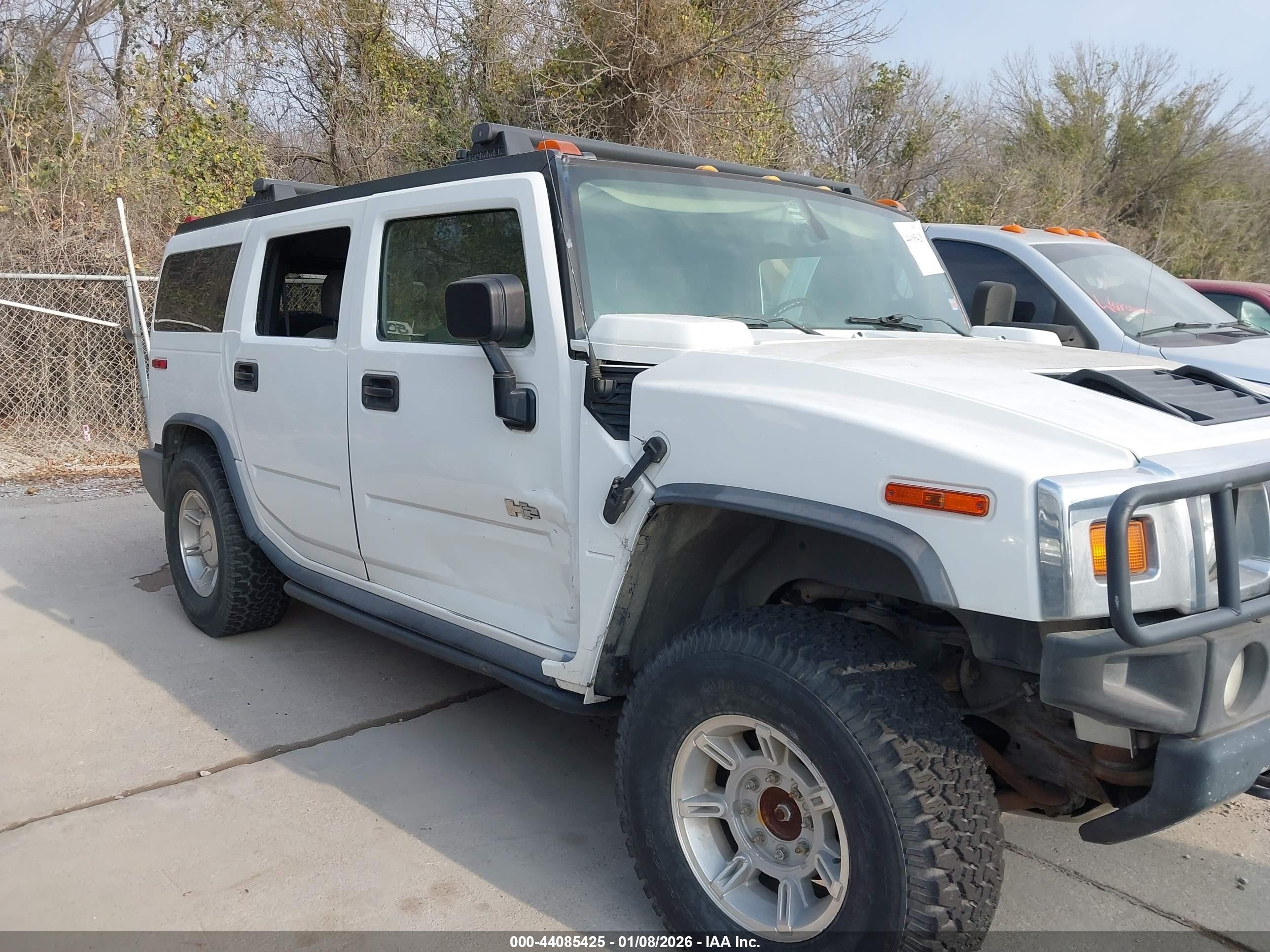 2005 Hummer H2 Suv   White vin: 5GRGN23UX5H121359