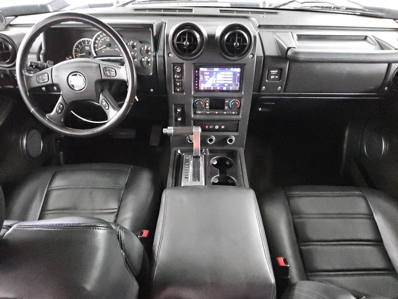 2006 Hummer H2 Black vin: 5GRGN23UX6H102182