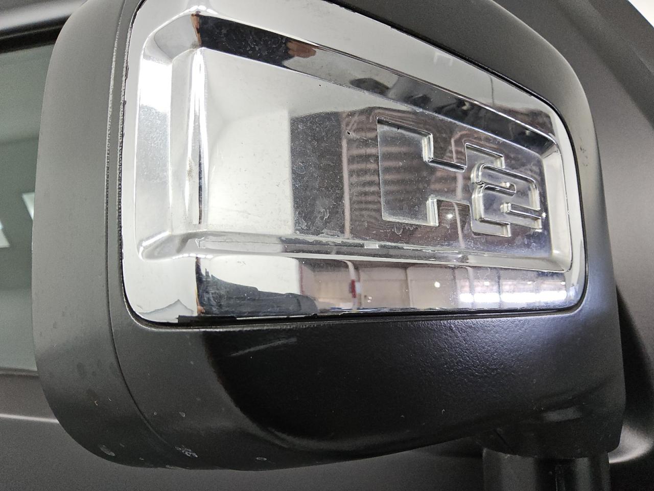 2006 Hummer H2 Black vin: 5GRGN23UX6H102182 Damage: Rf Mirror Cover, Heavy Scratch, 1 To 2 Inches