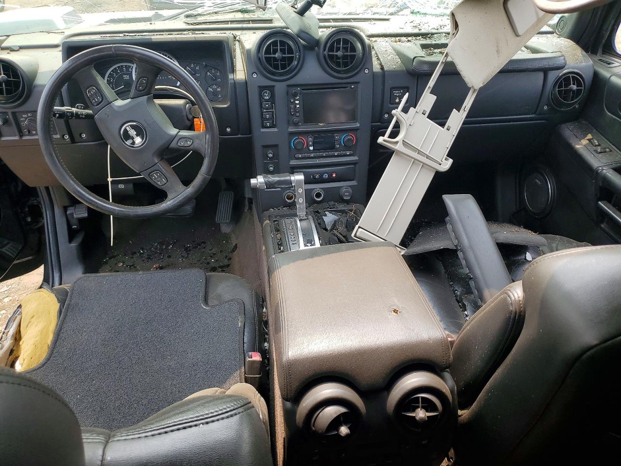 2006 Hummer H2 Black vin: 5GRGN23UX6H122495