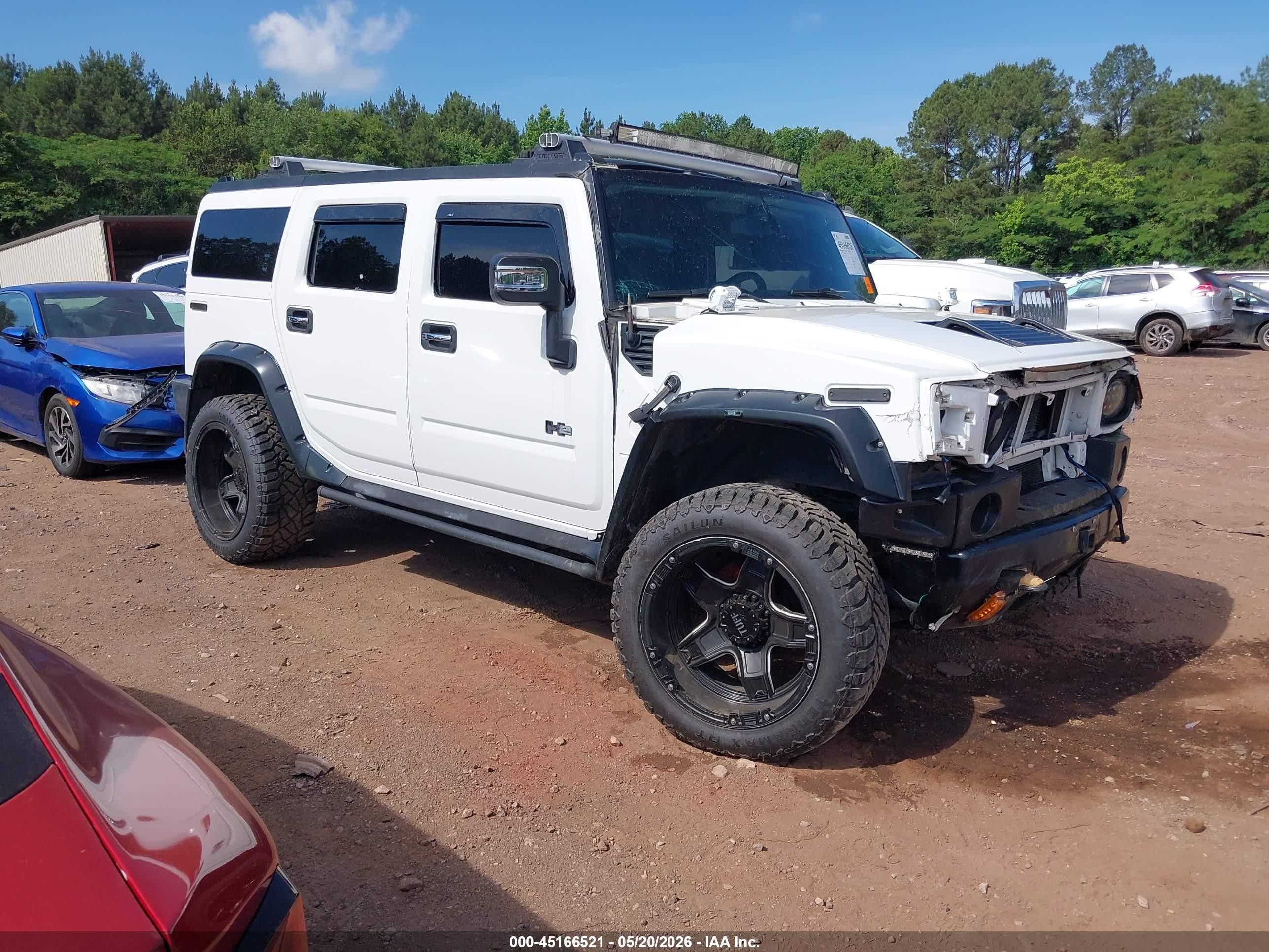 2007 Hummer H2 Suv   White vin: 5GRGN23UX7H110428