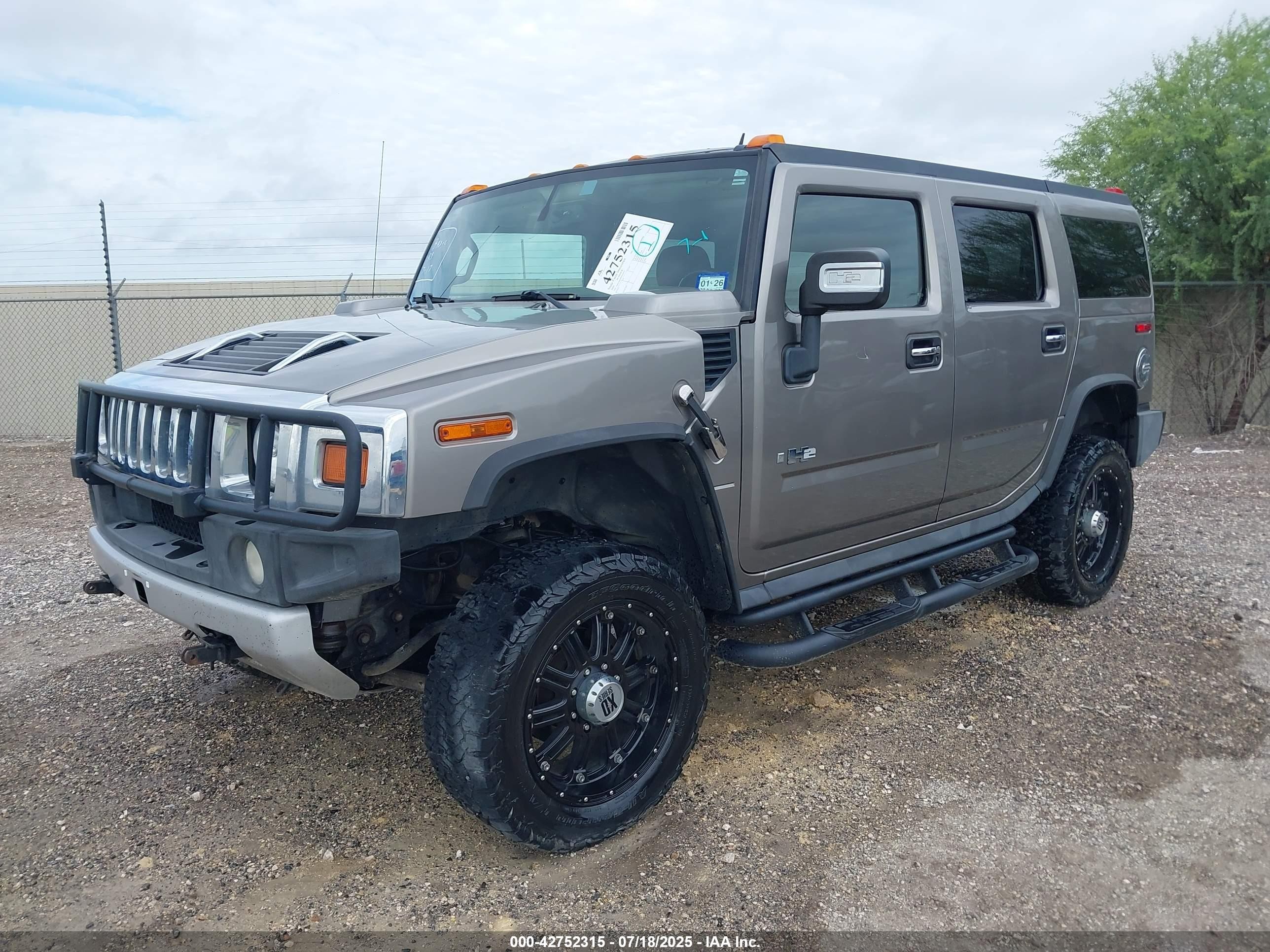2009 Hummer H2 Suv   Gray vin: 5GRGN83289H100937