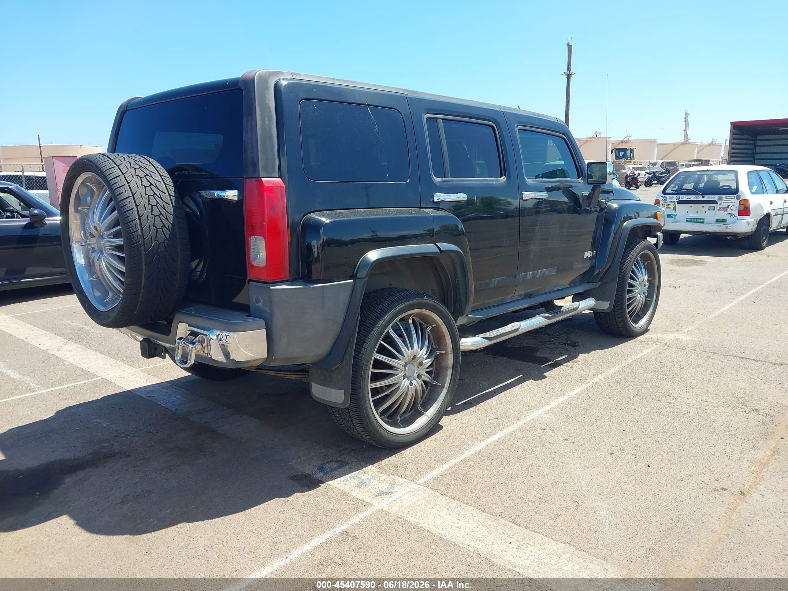 2006 Hummer H3 Suv   Black vin: 5GTDN136068113894