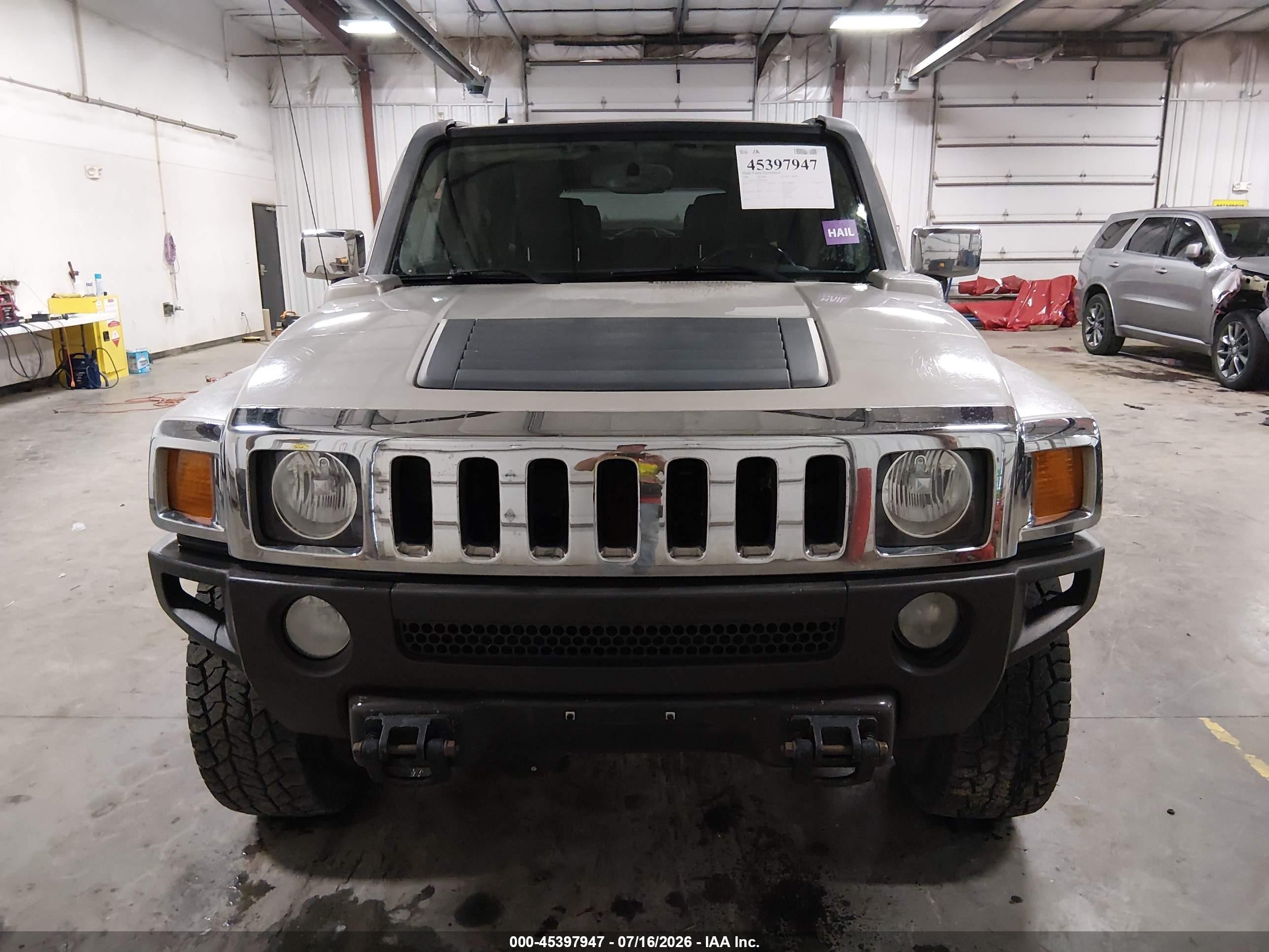 2006 Hummer H3 Suv   Gray vin: 5GTDN136068116844