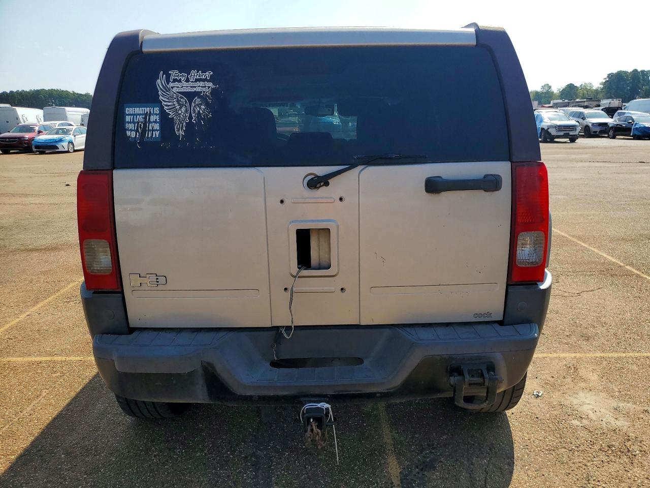 2006 Hummer H3 Silver vin: 5GTDN136068194993