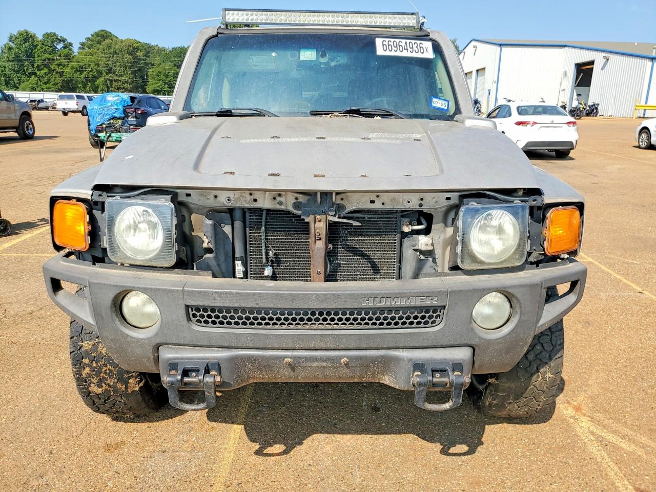 2006 Hummer H3 Silver vin: 5GTDN136068194993