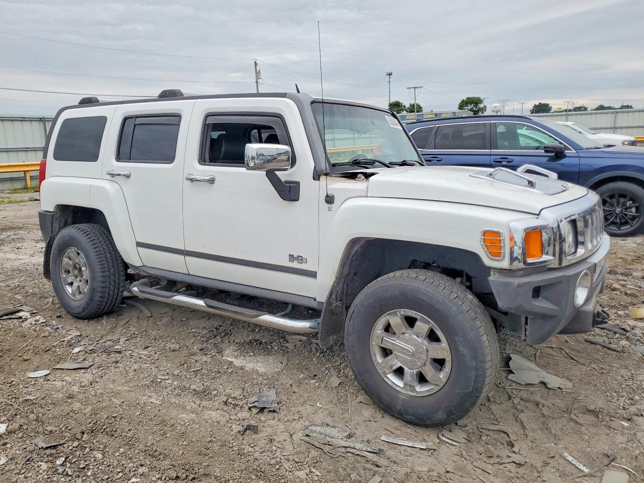 2006 Hummer H3 White vin: 5GTDN136068306045