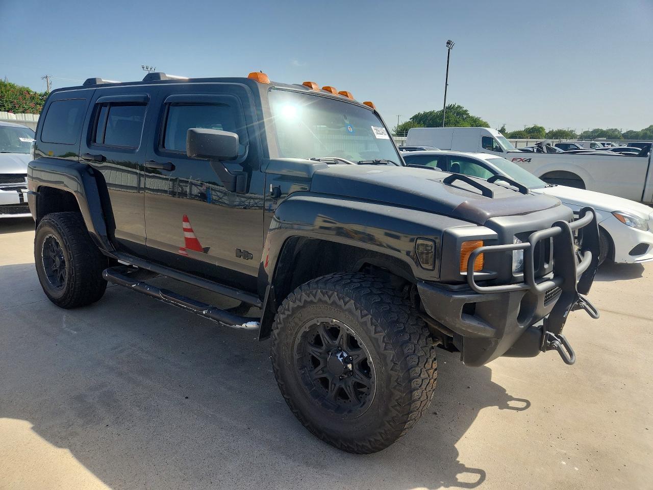 2006 Hummer H3 Black vin: 5GTDN136168271645