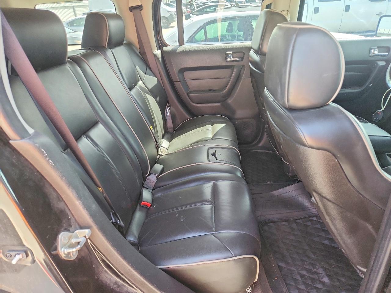 2006 Hummer H3 Black vin: 5GTDN136168271645