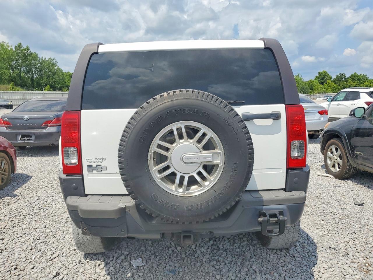 2006 Hummer H3 White vin: 5GTDN136168310959