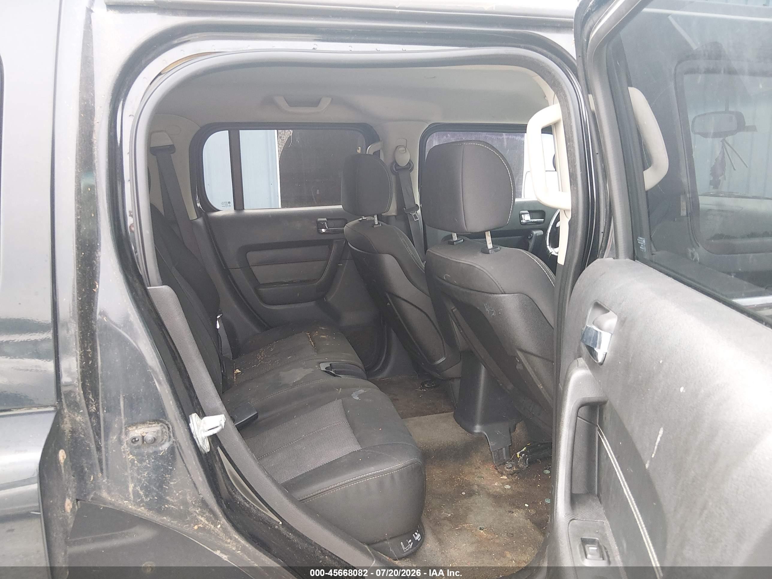 2006 Hummer H3 Suv   Black vin: 5GTDN136268166936