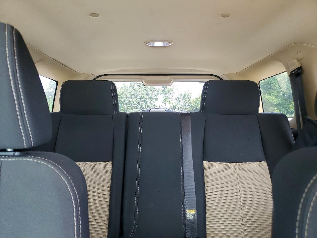 2006 Hummer H3 White vin: 5GTDN136268202821